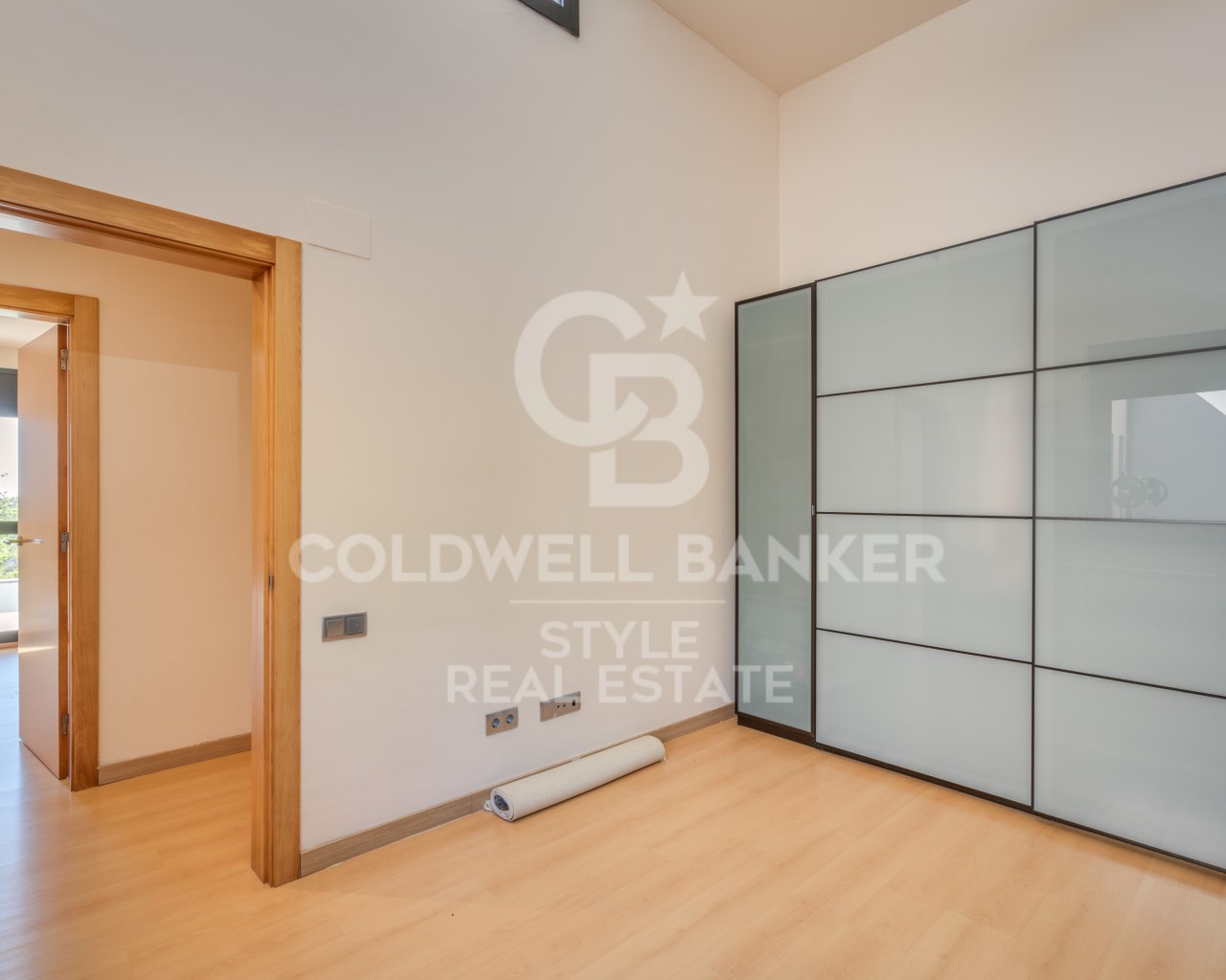 Matadepera, Catalonia, ES, 5 Bedrooms Bedrooms, ,2 BathroomsBathrooms,Residential,For Sale,1720795