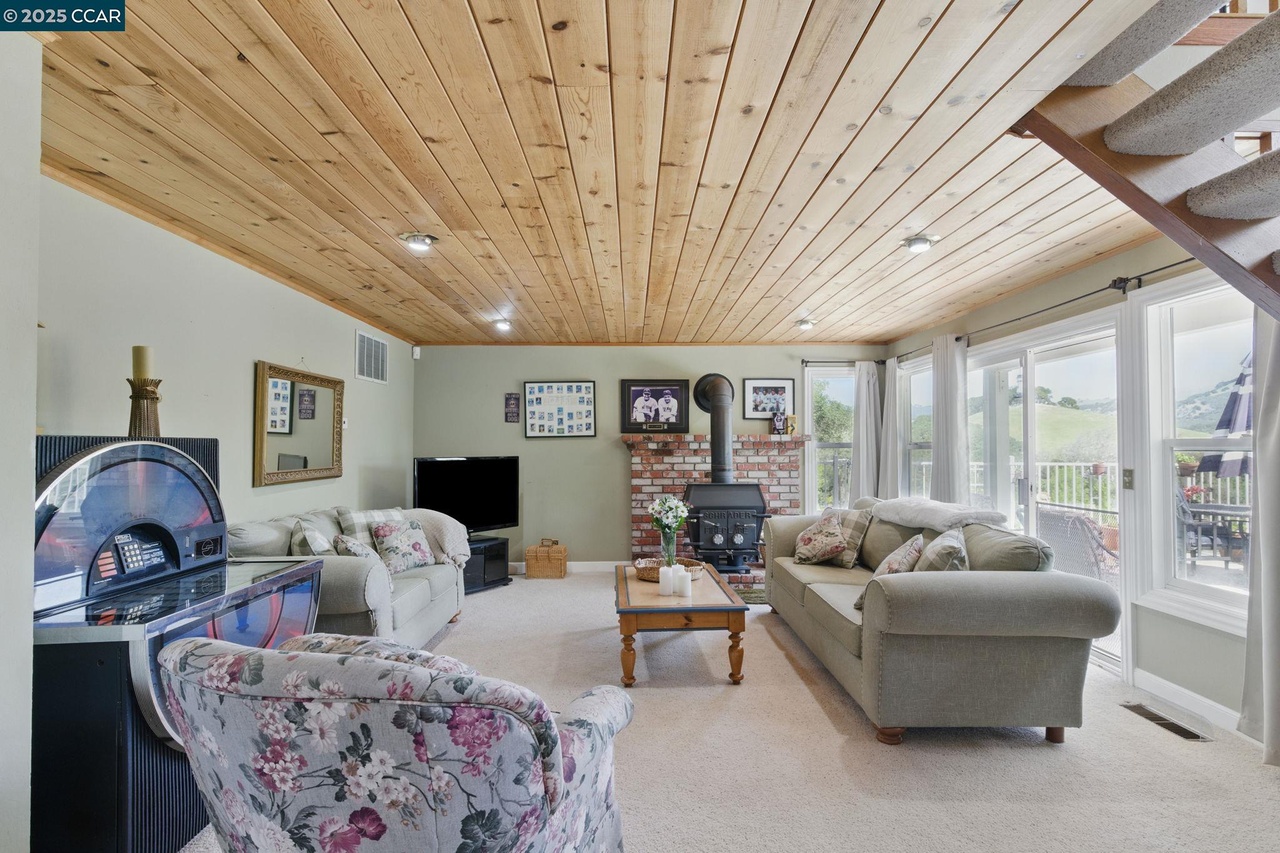 Clayton, California, 94517, United States, ,Residential,For Sale,1798361