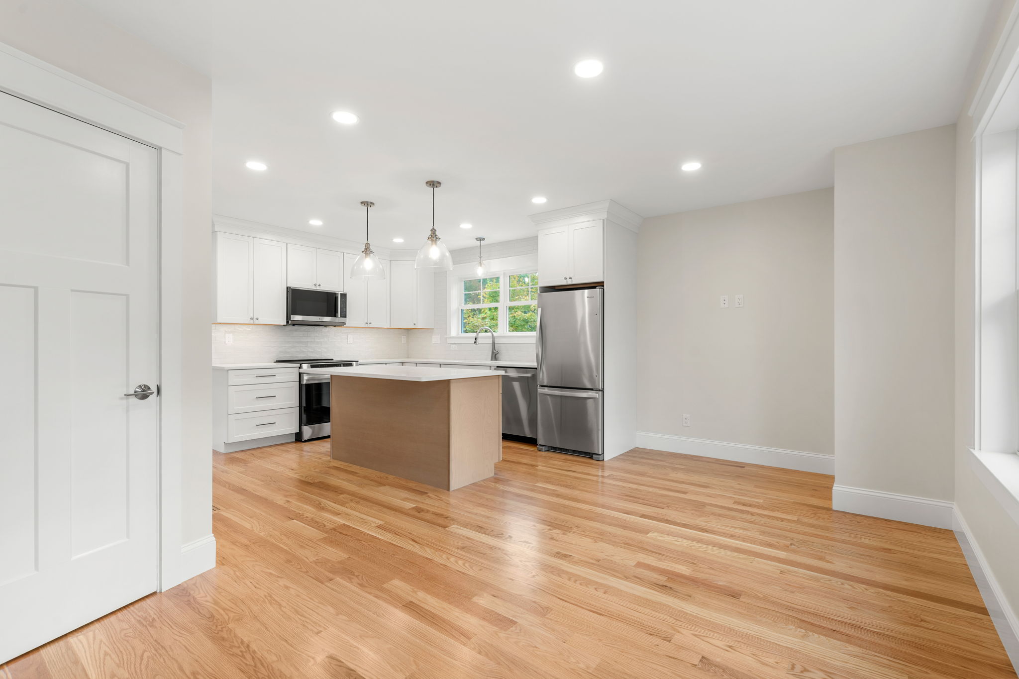  238 E Main St, Georgetown, MA, 01833 - 物件實景