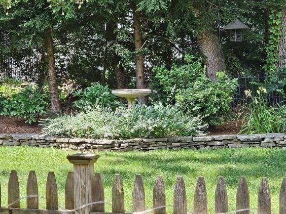 Uxbridge, Massachusetts, 01569, United States, 2 Bedrooms Bedrooms, ,2 BathroomsBathrooms,Residential,For Sale,2006333