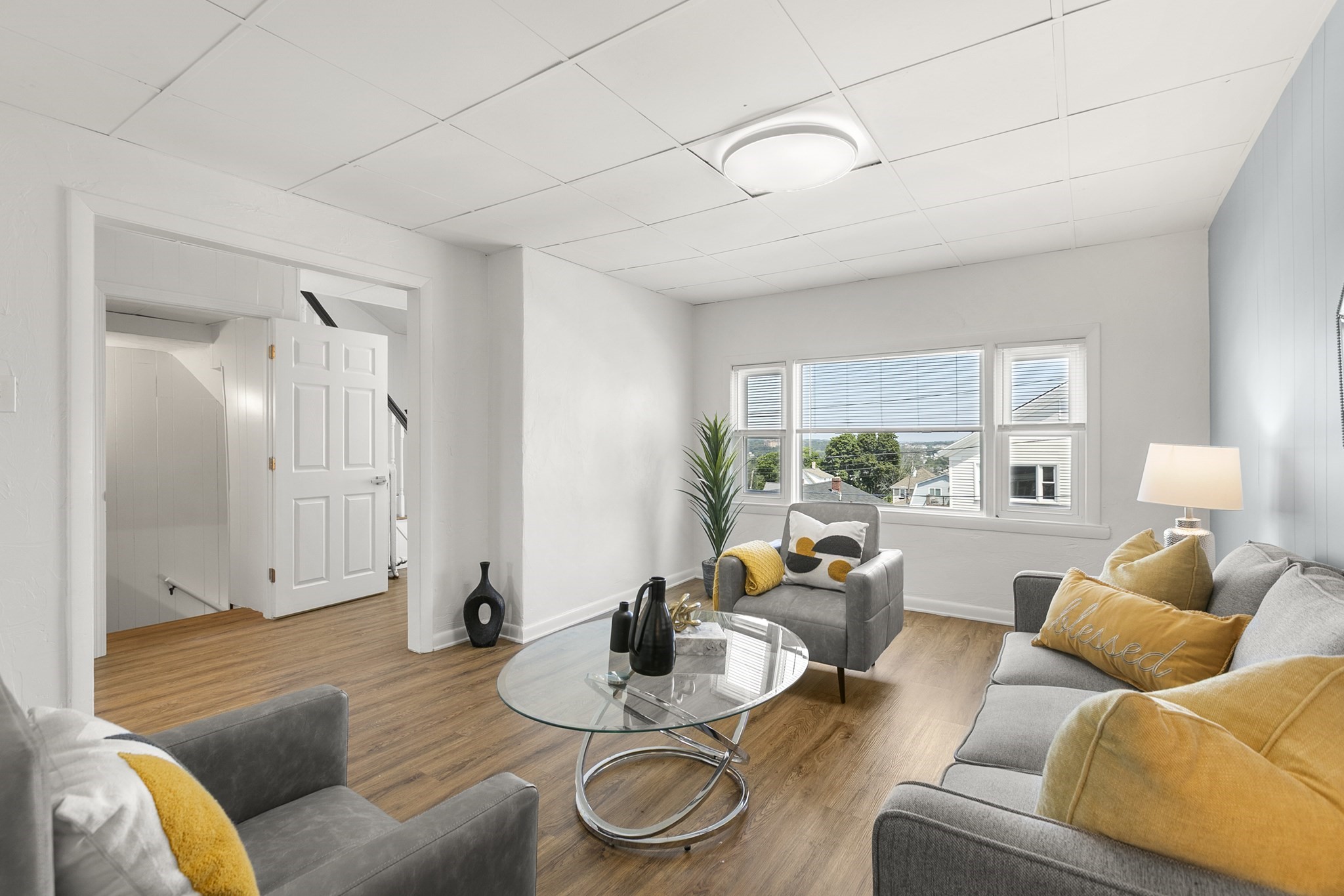 Revere, Massachusetts, 02151, United States, 5 Bedrooms Bedrooms, ,2 BathroomsBathrooms,Residential,For Sale,1914063
