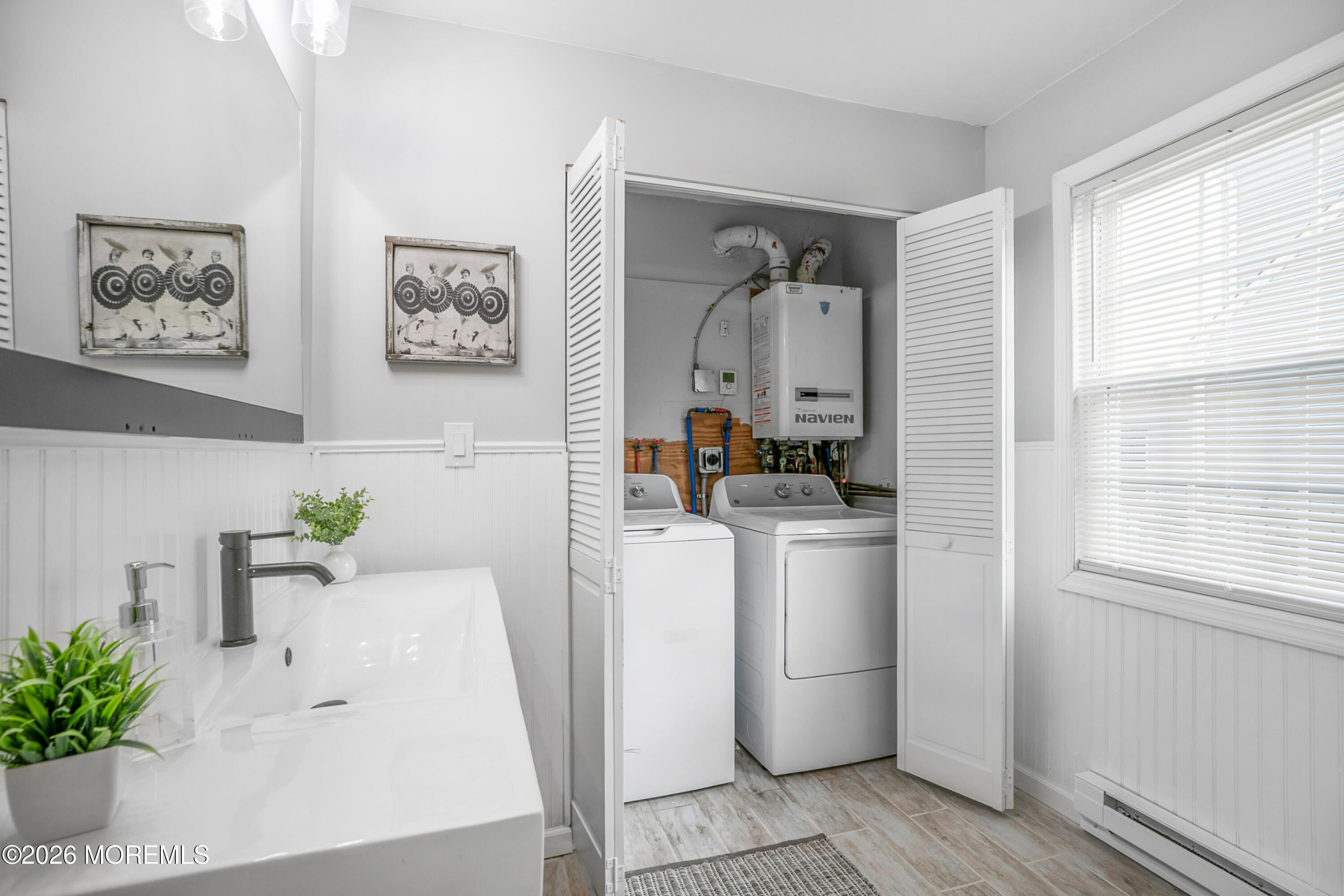 Union Beach, New Jersey, 07735, United States, 3 Bedrooms Bedrooms, ,2 BathroomsBathrooms,Residential,For Sale,2007780