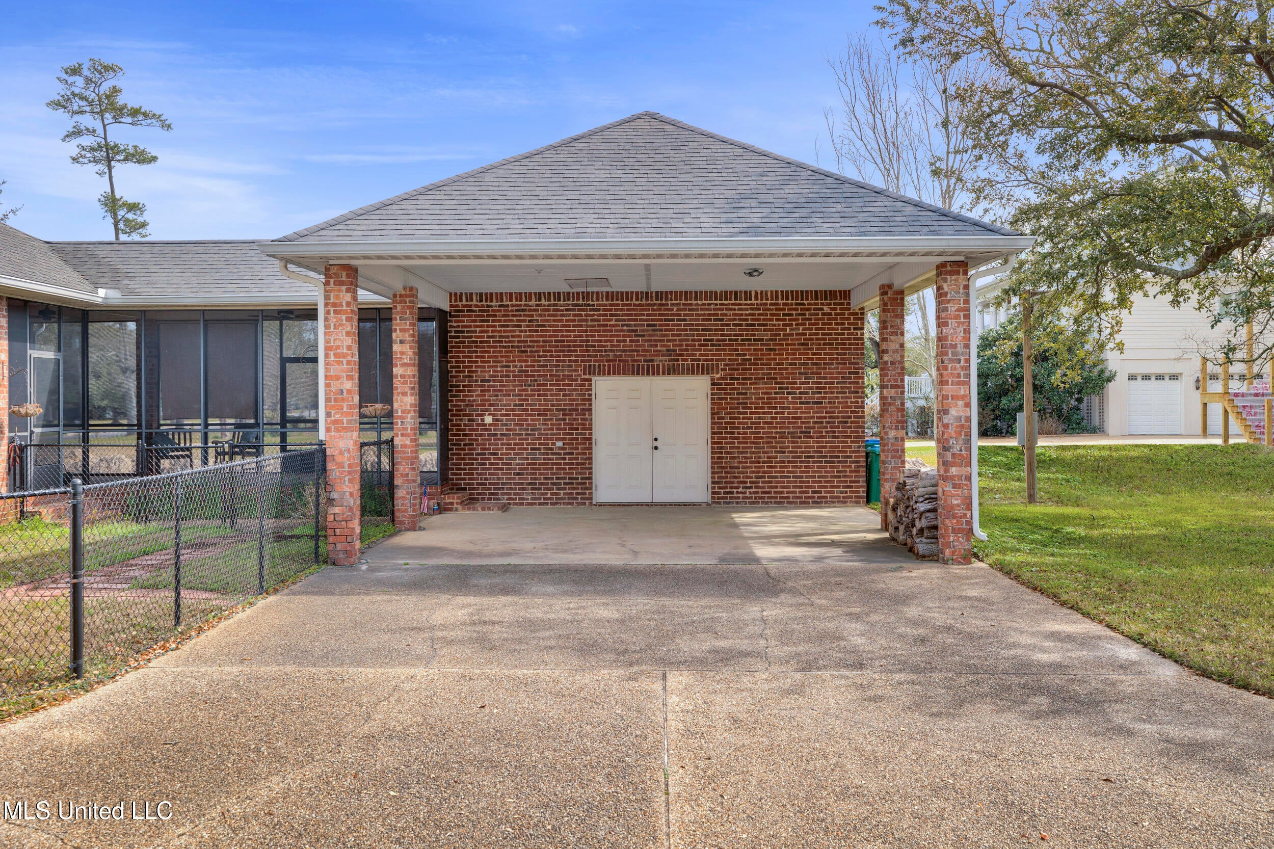 Pascagoula, Mississippi, 39567, United States, 4 Bedrooms Bedrooms, ,3 BathroomsBathrooms,Residential,For Sale,1732005