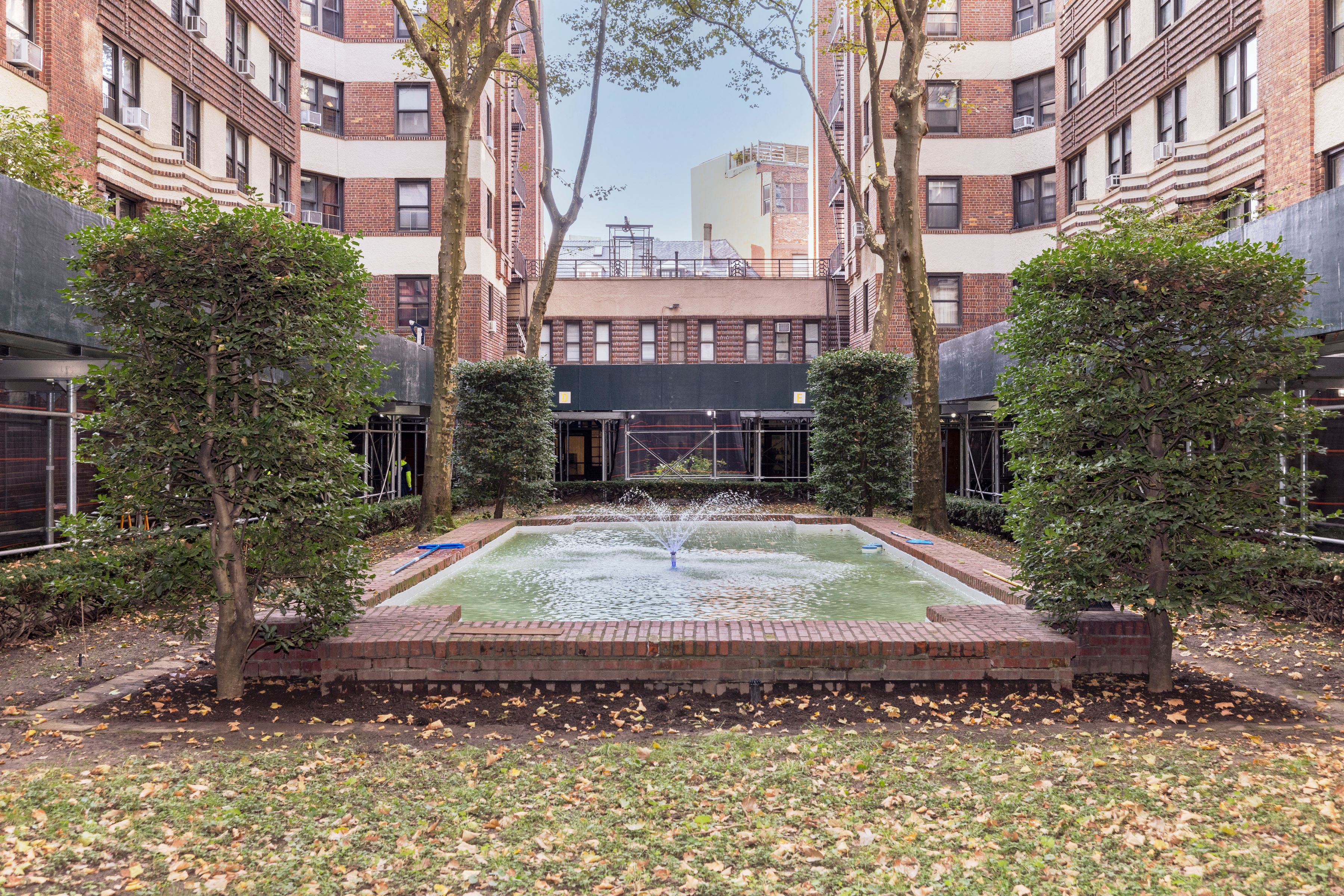  504 Grand Street - 物件實景