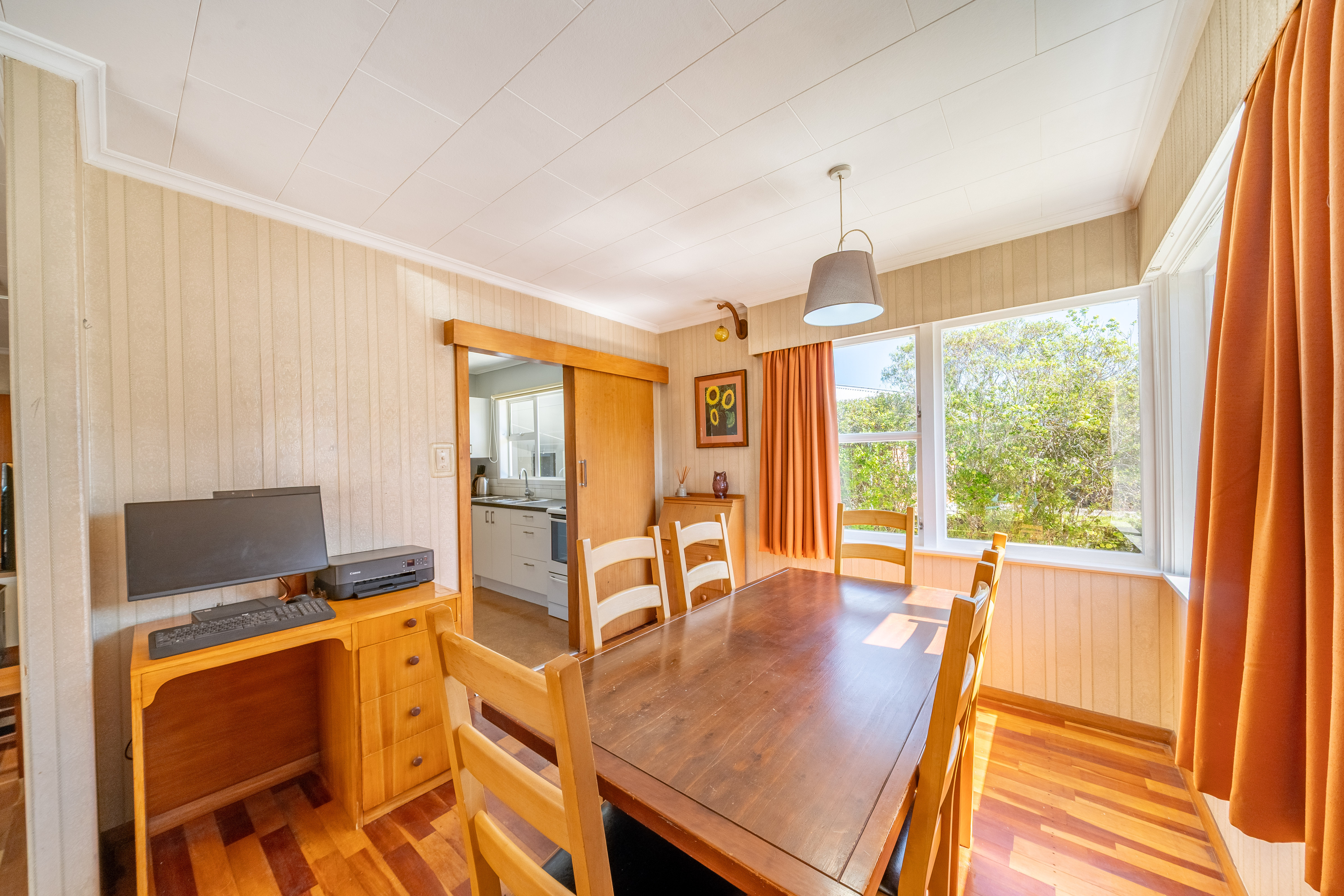  8 Ruru Crescent, Heretaunga, Upper Hutt - 物件實景