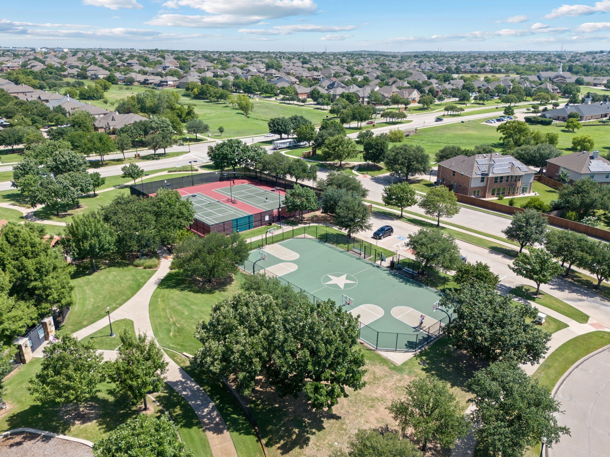 Fort Worth, Texas, 76244, United States, 4 Bedrooms Bedrooms, ,4 BathroomsBathrooms,Residential,For Sale,1901219