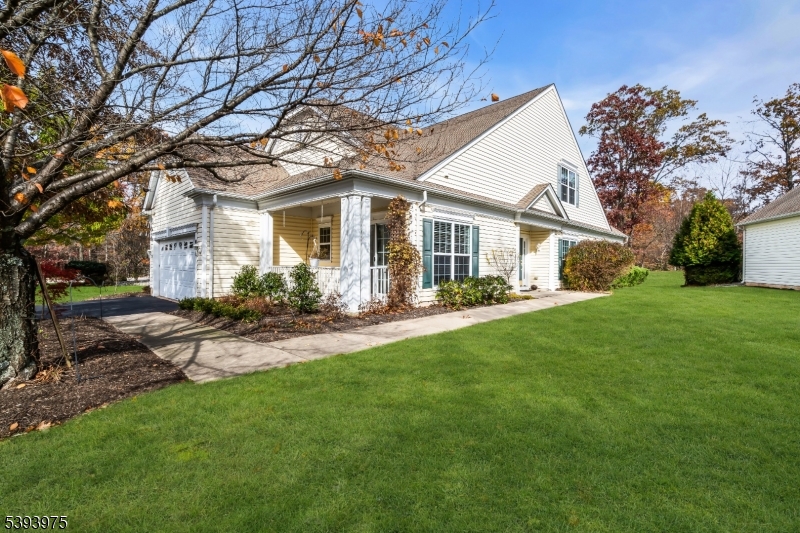 Franklin Twp., New Jersey, 08873, United States, 3 Bedrooms Bedrooms, ,3 BathroomsBathrooms,Residential,For Sale,1991014