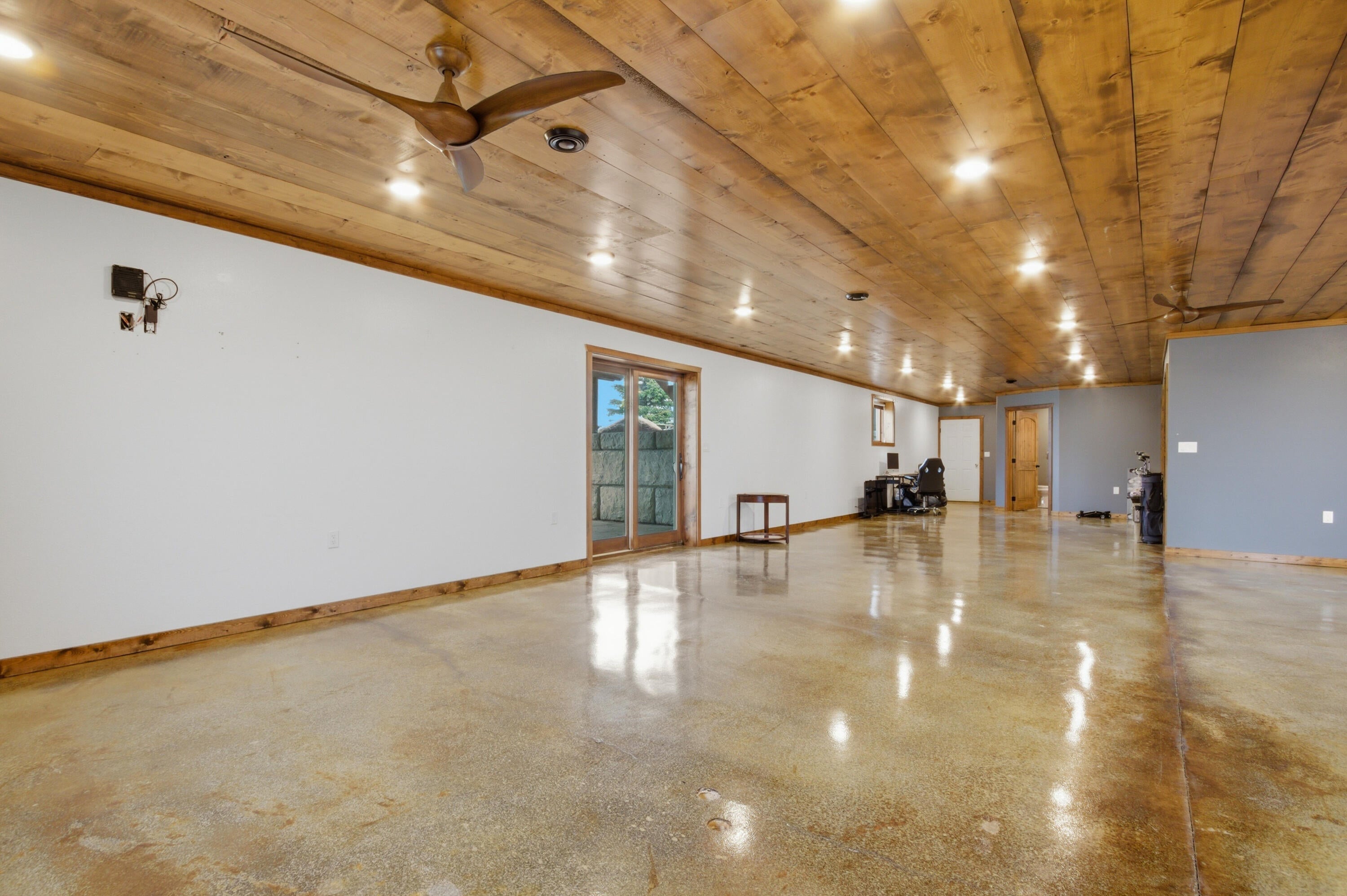Selby, South Dakota, 57472, United States, 4 Bedrooms Bedrooms, ,Residential,For Sale,2049409