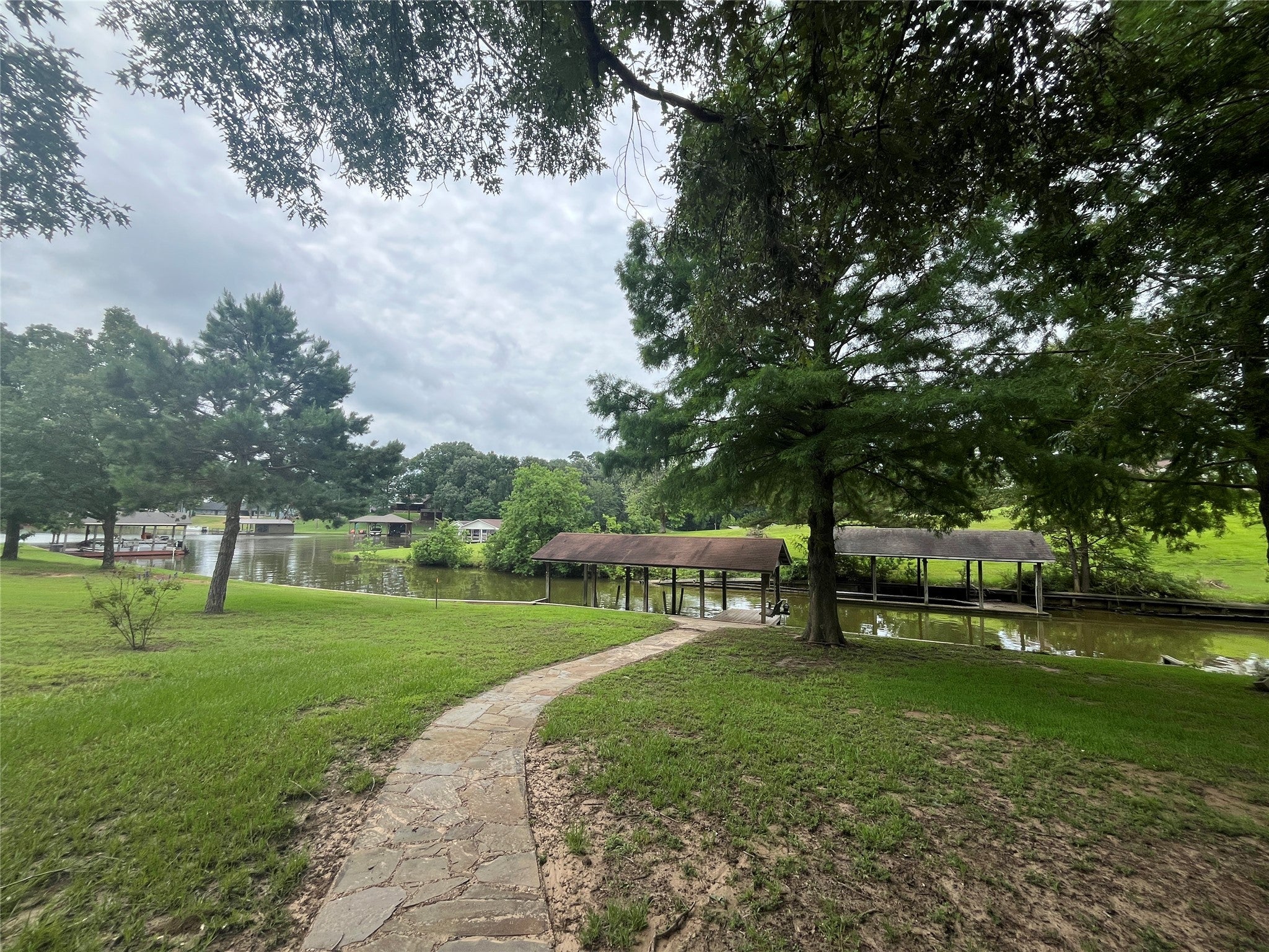 Pittsburg, Texas, 75686, United States, 3 Bedrooms Bedrooms, ,2 BathroomsBathrooms,Residential,For Sale,1850208