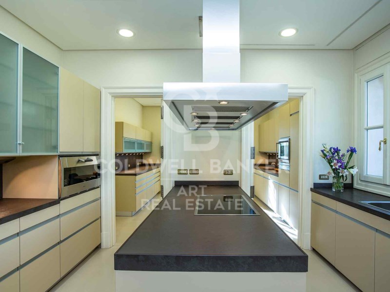 Marbella, Andalusia, ES, 7 Bedrooms Bedrooms, ,6 BathroomsBathrooms,Residential,For Sale,1804916