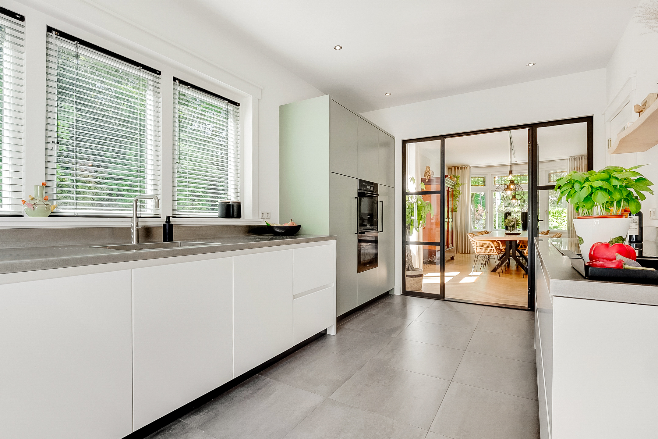  Luxury Detached Villa with Expansive Garden Estate in the Heart of Bosch en Duin - 物件實景