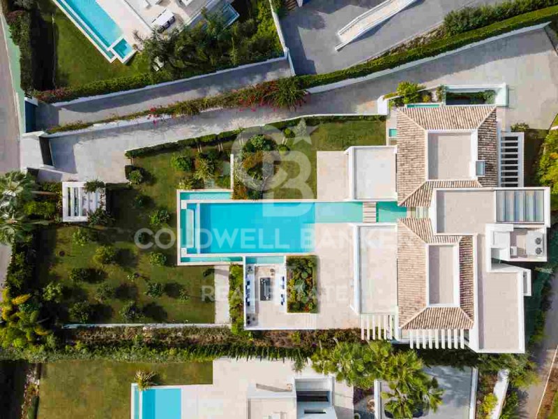 Marbella, Andalusia, ES, 6 Bedrooms Bedrooms, ,6 BathroomsBathrooms,Residential,For Sale,1818640