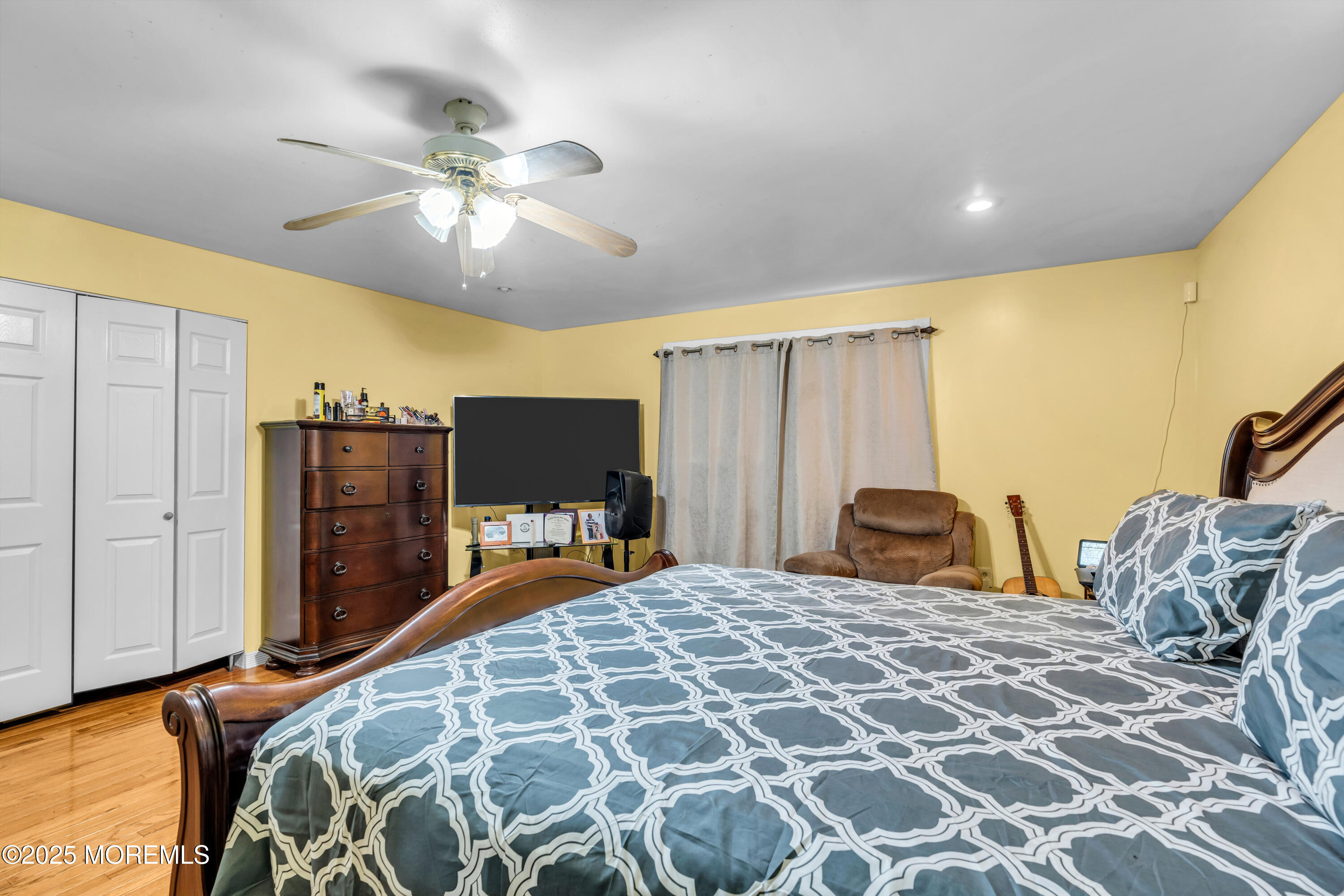 Neptune Township, New Jersey, 07753, United States, 5 Bedrooms Bedrooms, ,3 BathroomsBathrooms,Residential,For Sale,1730611