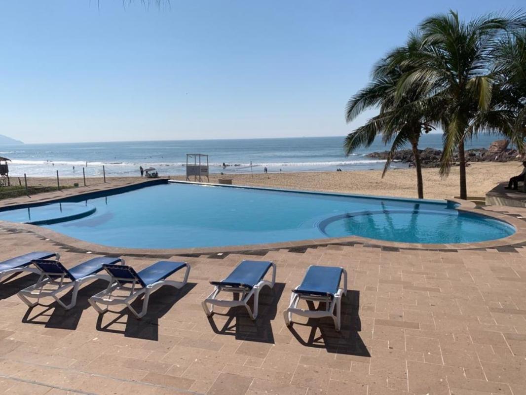 CASA PLAYA BRUJAS, Mazatlán, Sinaloa, 82110, Mexico, 4 Bedrooms Bedrooms, ,4 BathroomsBathrooms,Residential,For Sale,CASA PLAYA BRUJAS,1611390