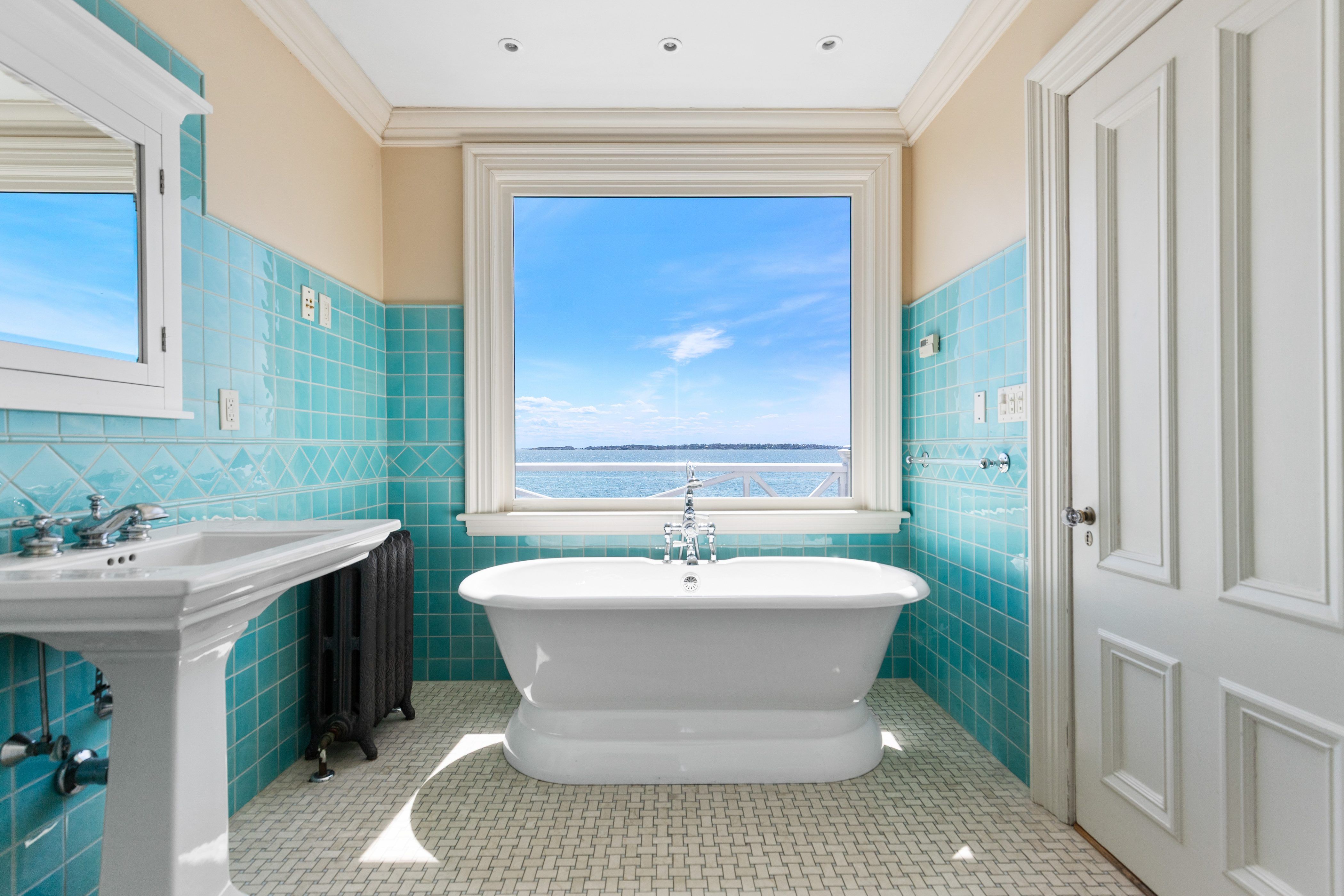 251 Puritan Road, Swampscott, MA, 01907 - 物件實景