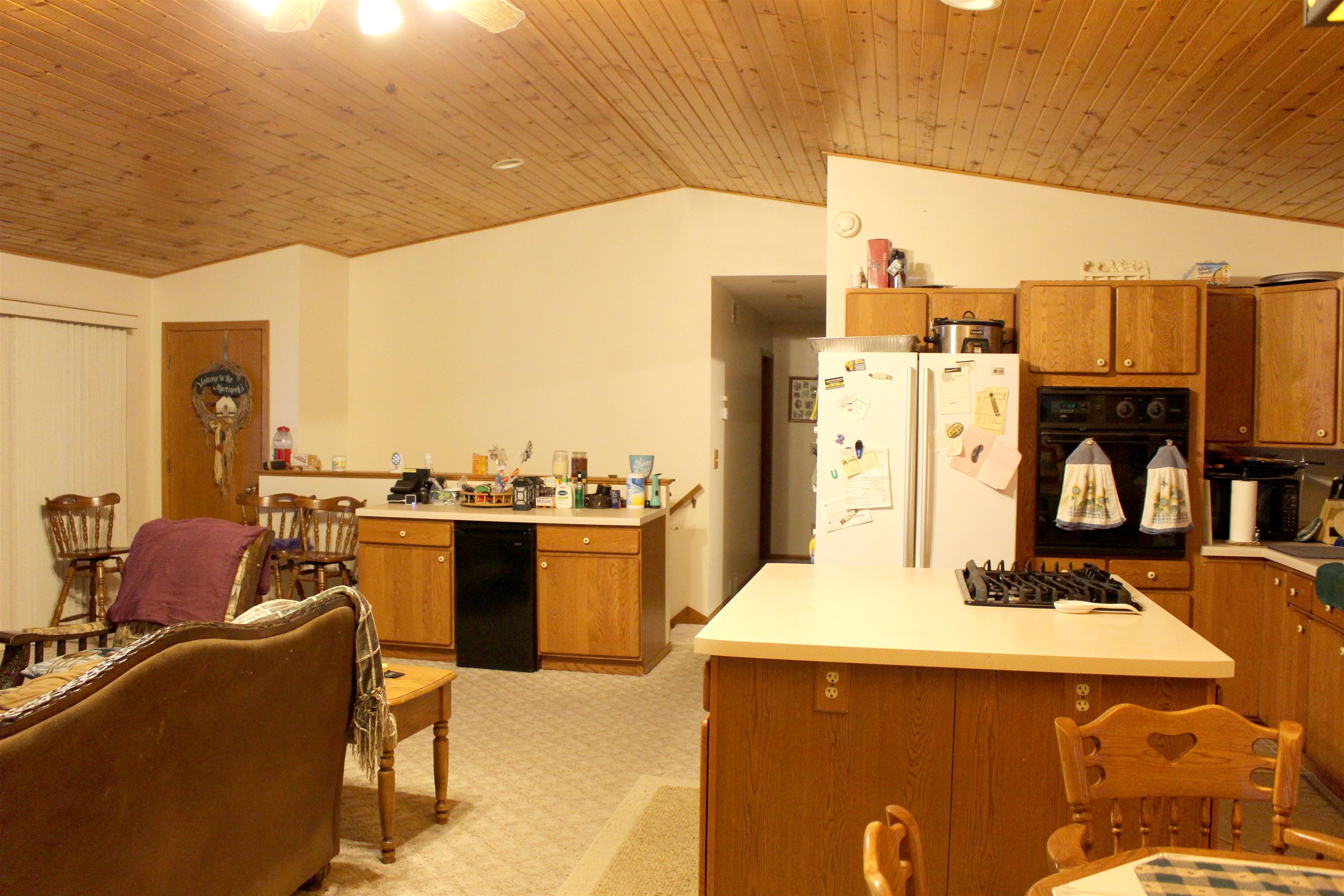 Arkdale, Wisconsin, 54613, United States, 4 Bedrooms Bedrooms, ,3 BathroomsBathrooms,Residential,For Sale,1749547