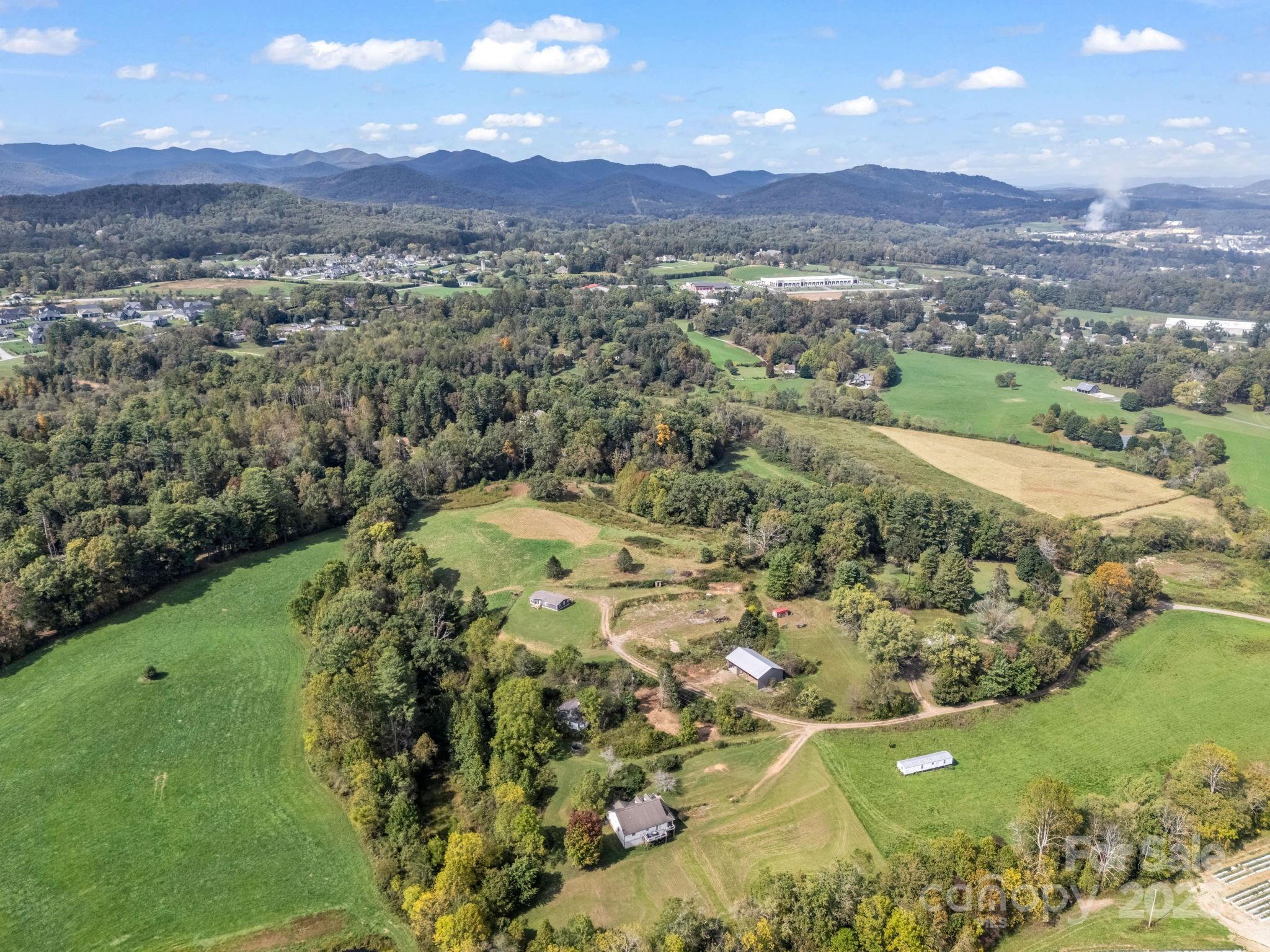 Mills River, North Carolina, 28759, United States, 3 Bedrooms Bedrooms, ,2 BathroomsBathrooms,Residential,For Sale,1982663