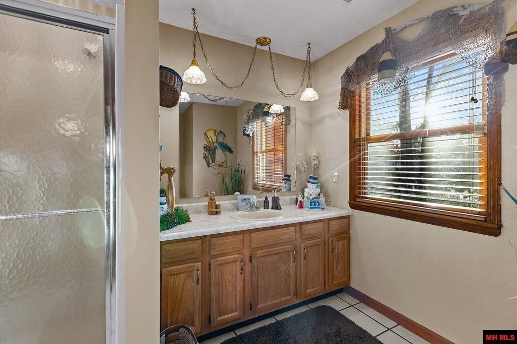 Jordan, Arkansas, 72519, United States, 4 Bedrooms Bedrooms, ,4 BathroomsBathrooms,Residential,For Sale,2005466