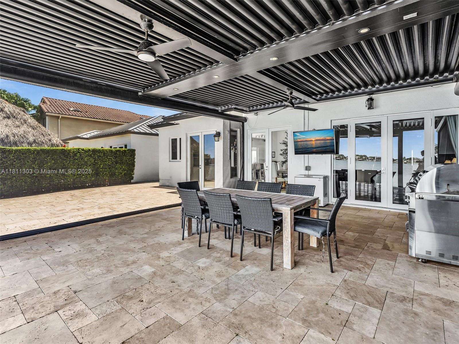 Miami, Florida, 33186, United States, 4 Bedrooms Bedrooms, ,2 BathroomsBathrooms,Residential,For Sale,1838976