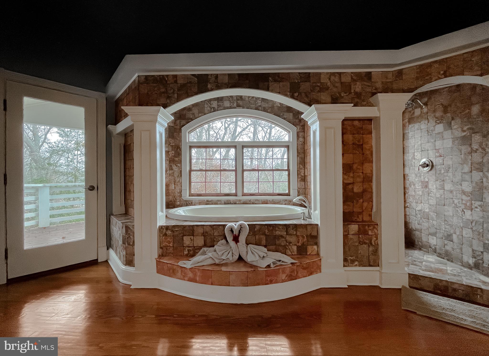 Hollywood, Maryland, 20636, United States, 4 Bedrooms Bedrooms, ,3 BathroomsBathrooms,Residential,For Sale,1995114