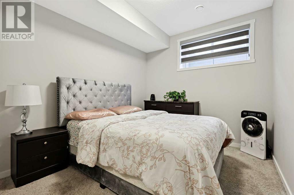 CALGARY, Alberta, T3M 2Z6, CA, 3 Bedrooms Bedrooms, ,2 BathroomsBathrooms,Residential,For Sale,1867473