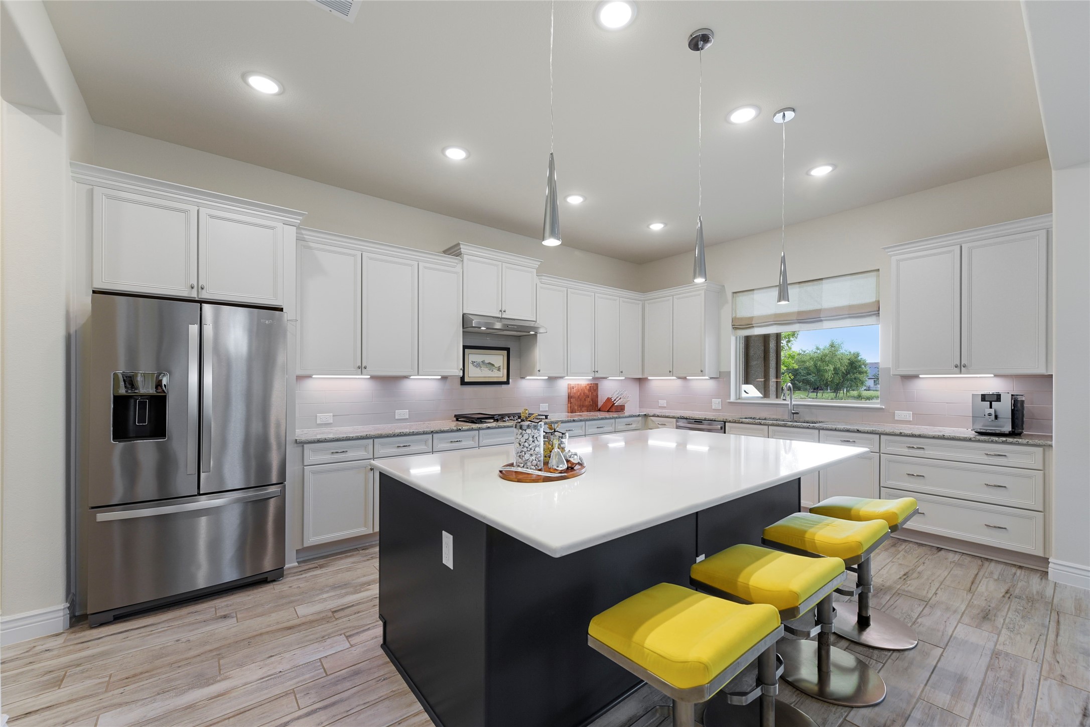 Denton, Texas, 76207, United States, 2 Bedrooms Bedrooms, ,3 BathroomsBathrooms,Residential,For Sale,1837650