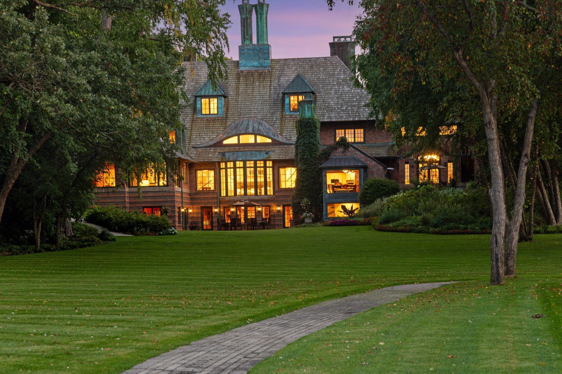 Woodland, Minnesota, 55391, United States, 6 Bedrooms Bedrooms, ,8 BathroomsBathrooms,Residential,For Sale,1875713