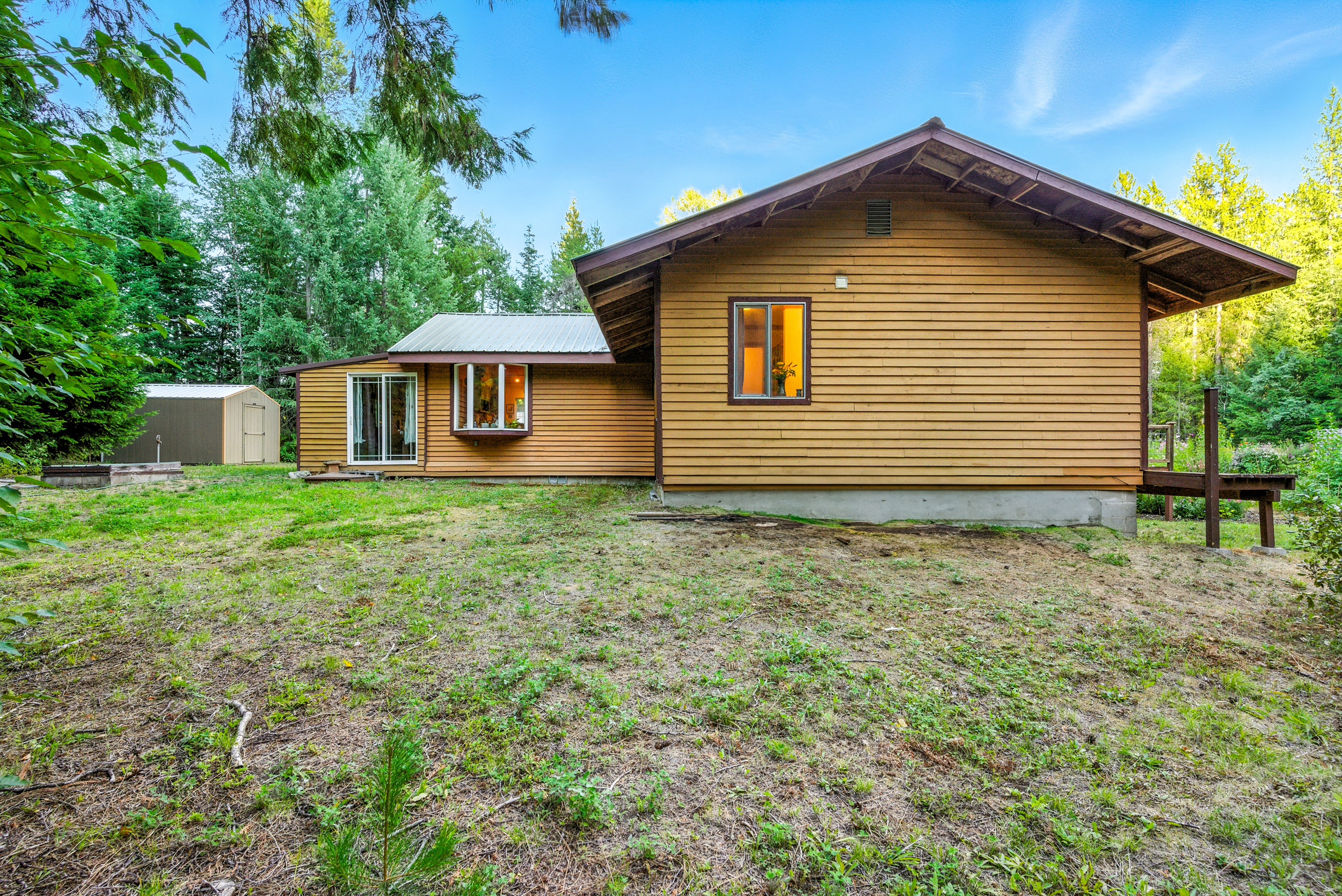 Sandpoint, Idaho, 83864, United States, 2 Bedrooms Bedrooms, ,2 BathroomsBathrooms,Residential,For Sale,2006058