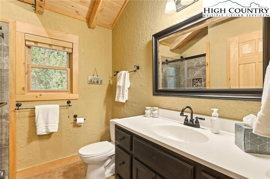 Ferguson, North Carolina, 28624, United States, 3 Bedrooms Bedrooms, ,2 BathroomsBathrooms,Residential,For Sale,1989940