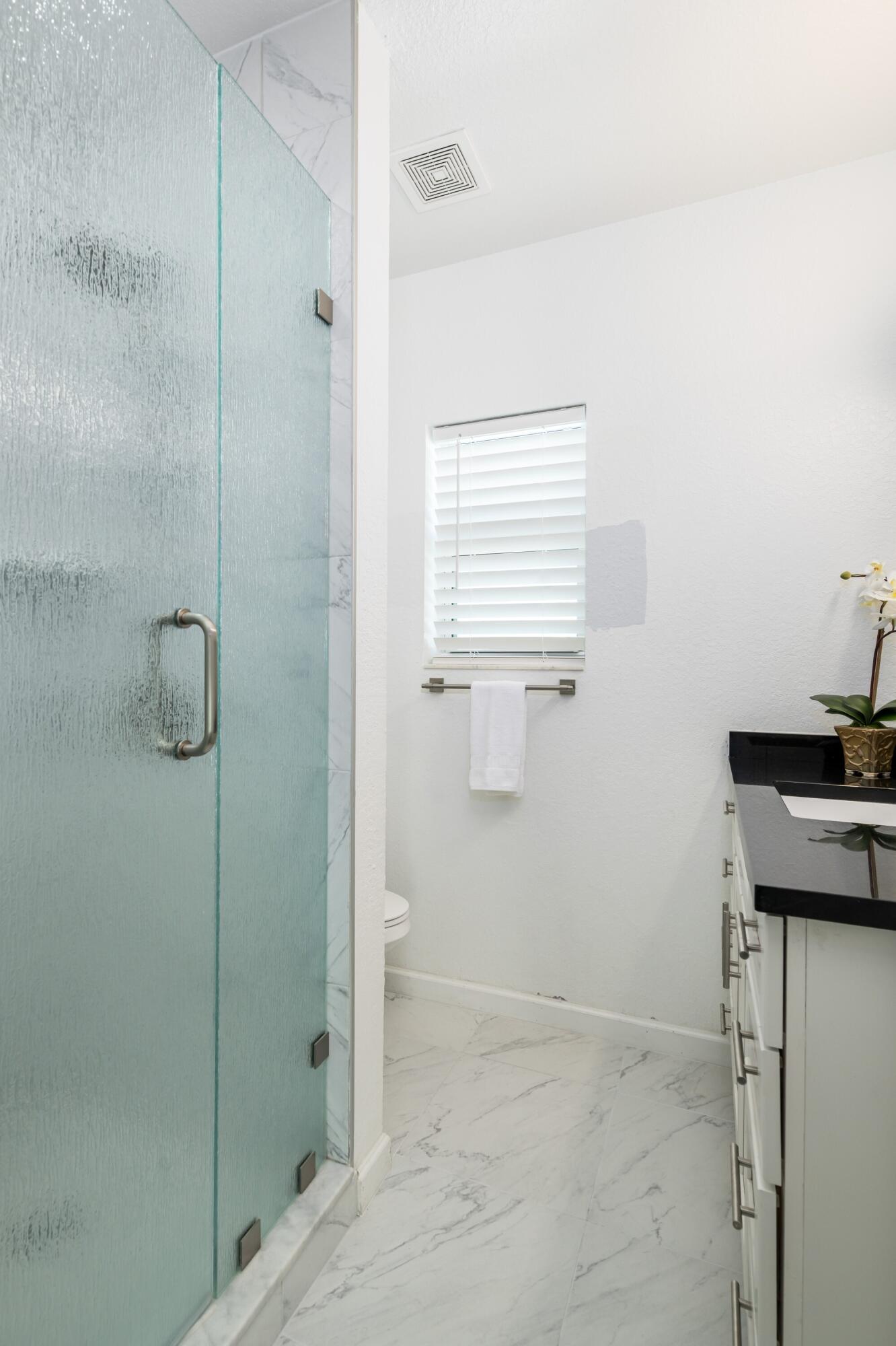 MARATHON, Florida, 33050, United States, 1 Bedroom Bedrooms, ,2 BathroomsBathrooms,Residential,For Sale,2001923