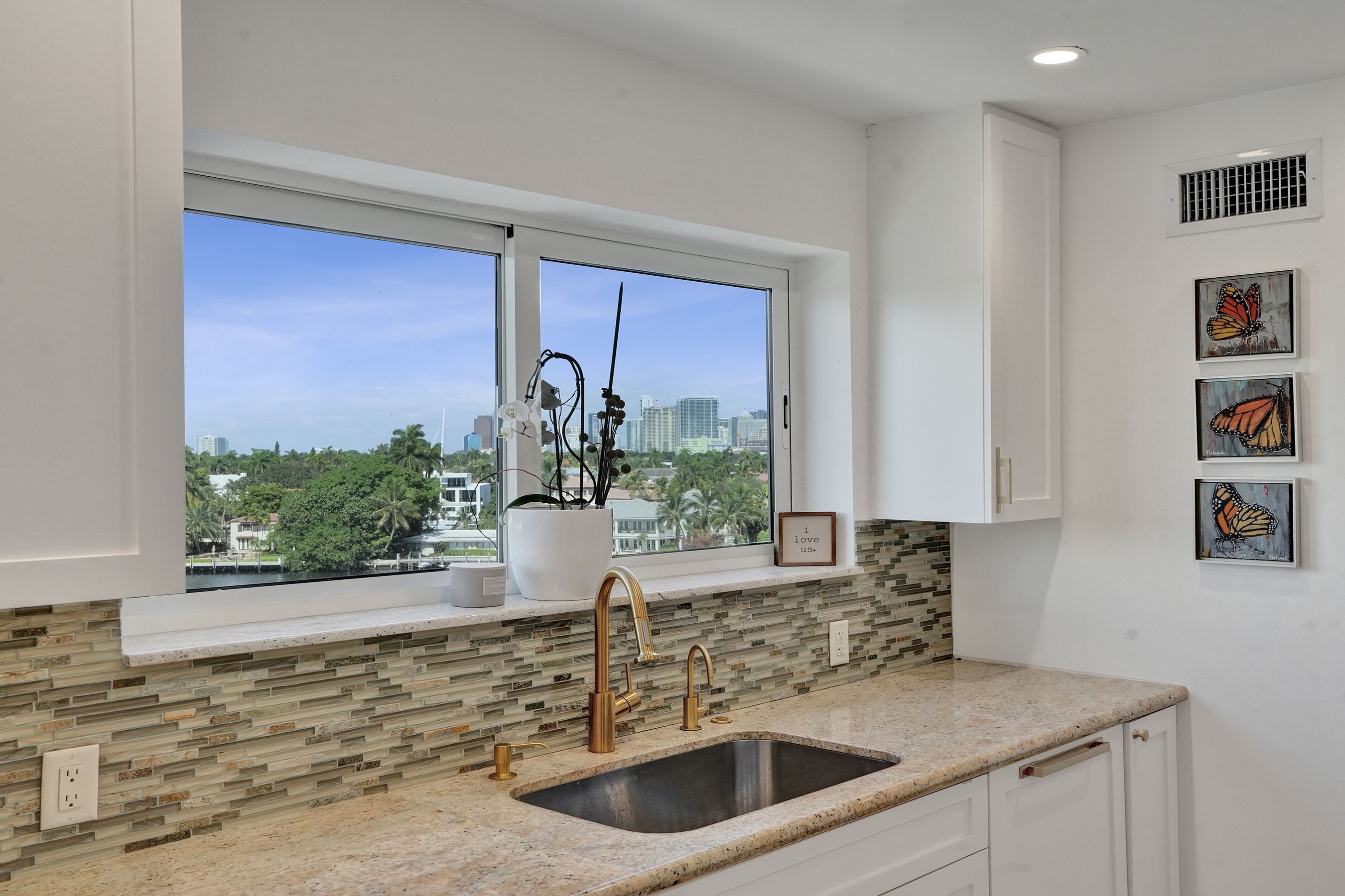  333 Sunset Drive, Fort Lauderdale, FL, 33301 - 物件實景