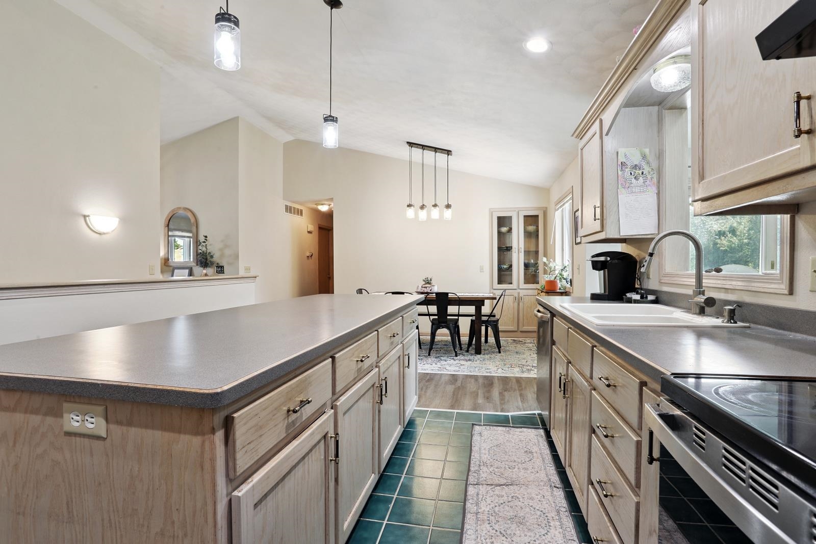 BRILLION, Wisconsin, 54110, United States, ,Residential,For Sale,1947118