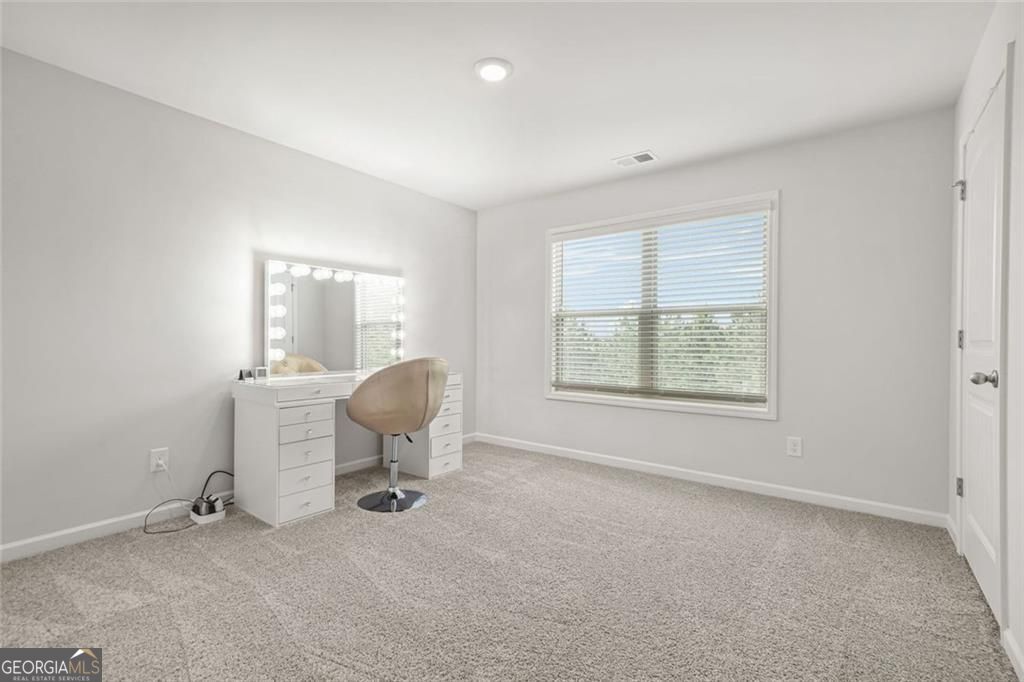 Lithia Springs, Georgia, 30122, United States, 5 Bedrooms Bedrooms, ,4 BathroomsBathrooms,Residential,For Sale,2006565