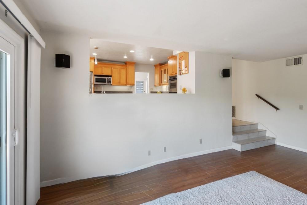 San Diego, California, 92064, United States, 4 Bedrooms Bedrooms, ,3 BathroomsBathrooms,Residential,For Sale,1827869