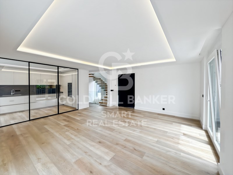 Rua Dulzaina A Coru?a, Oleiros, Oleiros A Coru?a, Oleiros, Galicia, ES, 4 Bedrooms Bedrooms, ,3 BathroomsBathrooms,Residential,For Sale,Rua Dulzaina A Coru?a, Oleiros, Oleiros A Coru?a,1487464