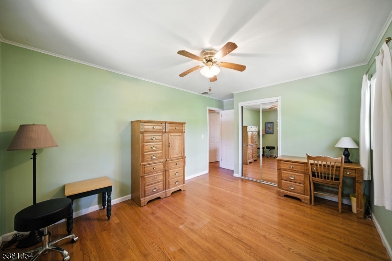 Parsippany-Troy Hills Twp., New Jersey, 07005, United States, 3 Bedrooms Bedrooms, ,2 BathroomsBathrooms,Residential,For Sale,1934343