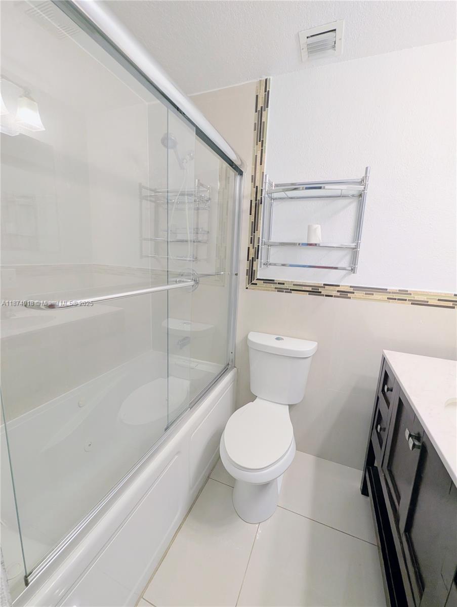 Miami, Florida, 33138, United States, 3 Bedrooms Bedrooms, ,2 BathroomsBathrooms,Residential,For Sale,1947884