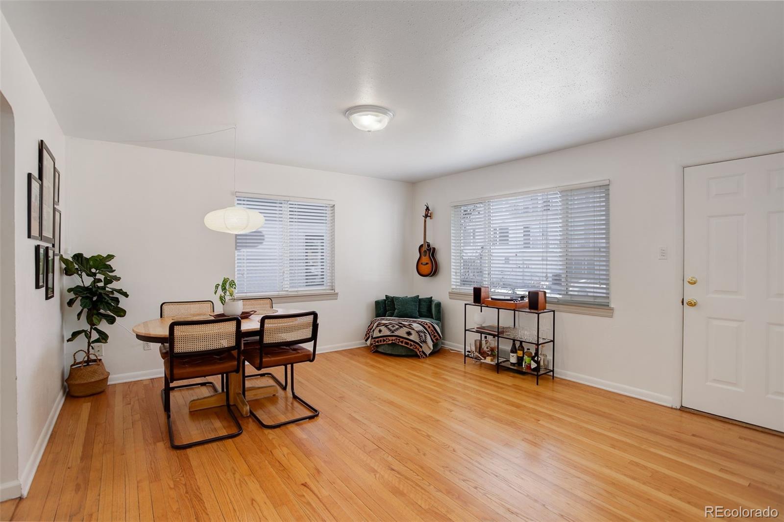 Denver, Colorado, 80222, United States, 2 Bedrooms Bedrooms, ,2 BathroomsBathrooms,Residential,For Sale,1965517