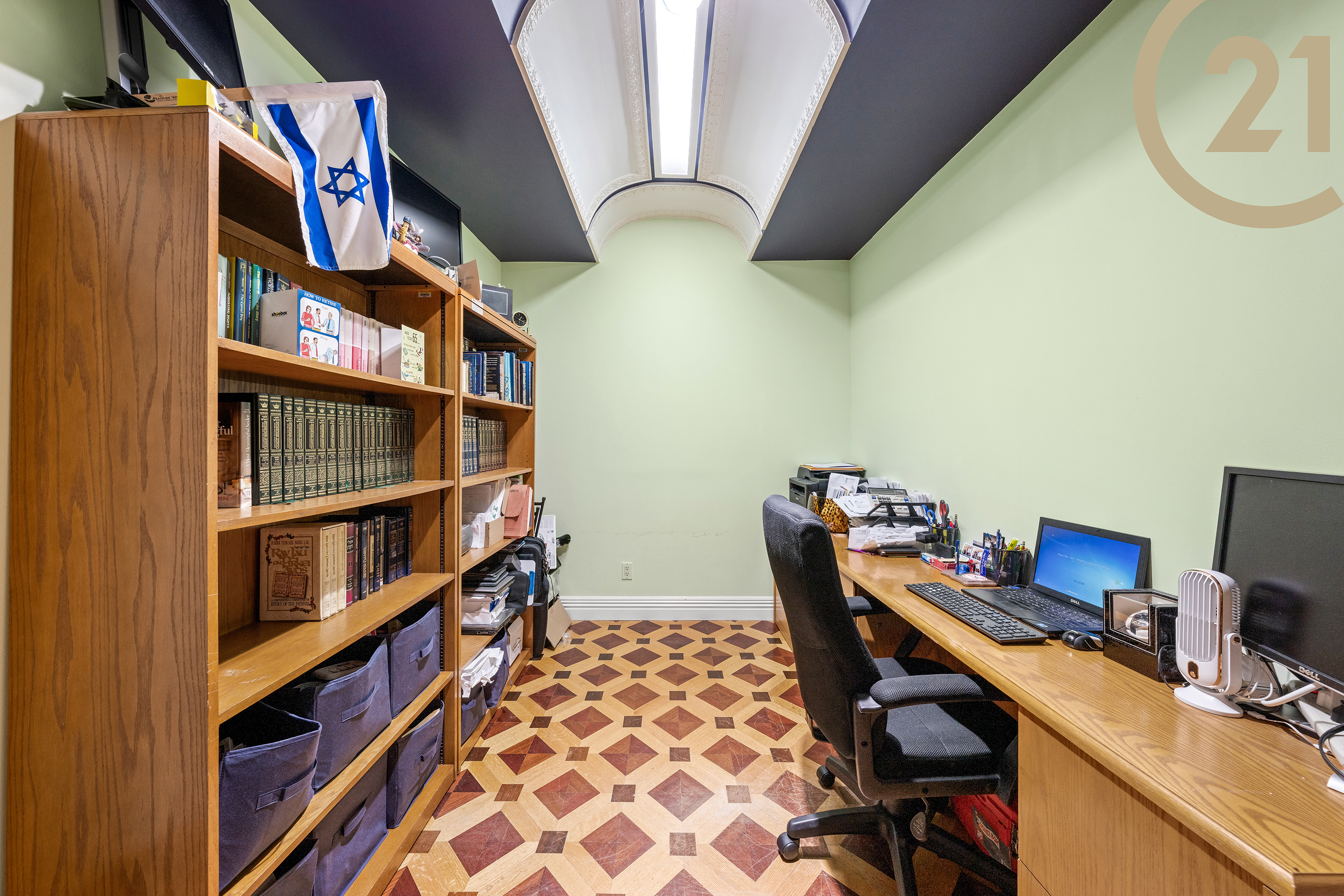 Brooklyn, New York, 11229, United States, 9 Bedrooms Bedrooms, ,6 BathroomsBathrooms,Residential,For Sale,1981070