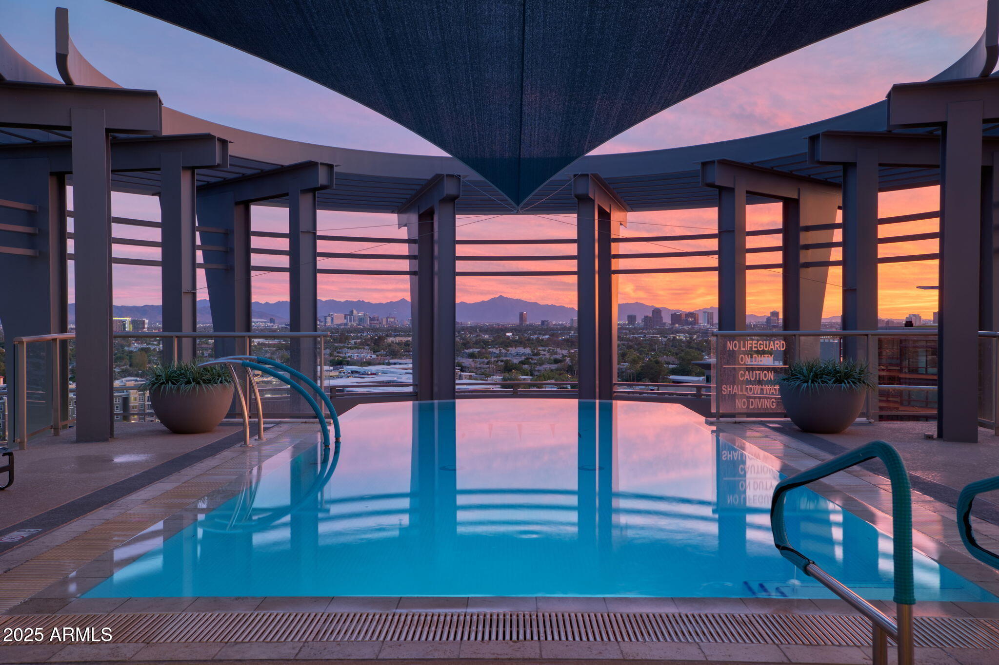 Phoenix, Arizona, 85016, United States, 3 Bedrooms Bedrooms, ,Residential,For Sale,1934472