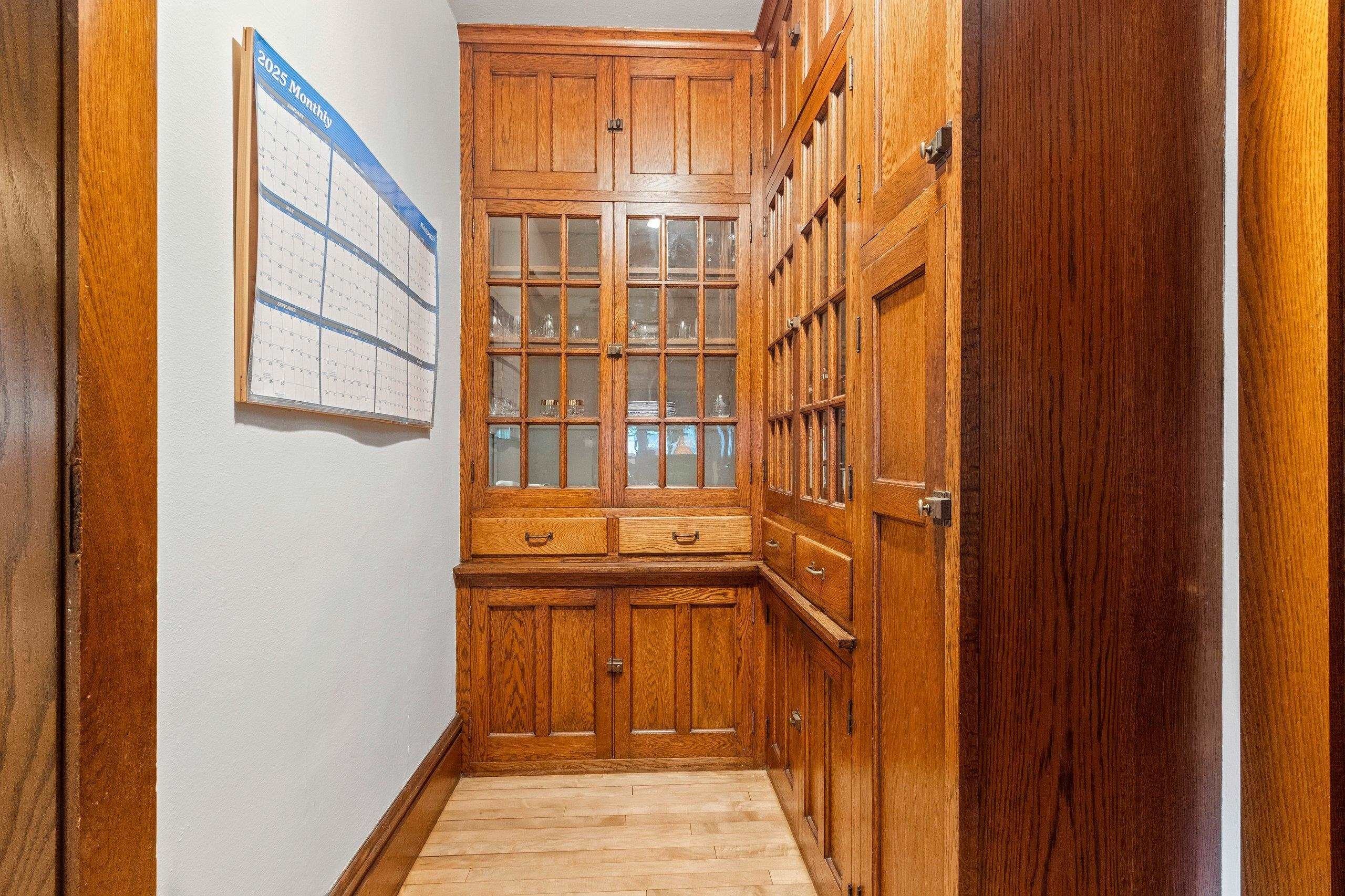 GREEN BAY, Wisconsin, 54301-3217, United States, 4 Bedrooms Bedrooms, ,3 BathroomsBathrooms,Residential,For Sale,1984503