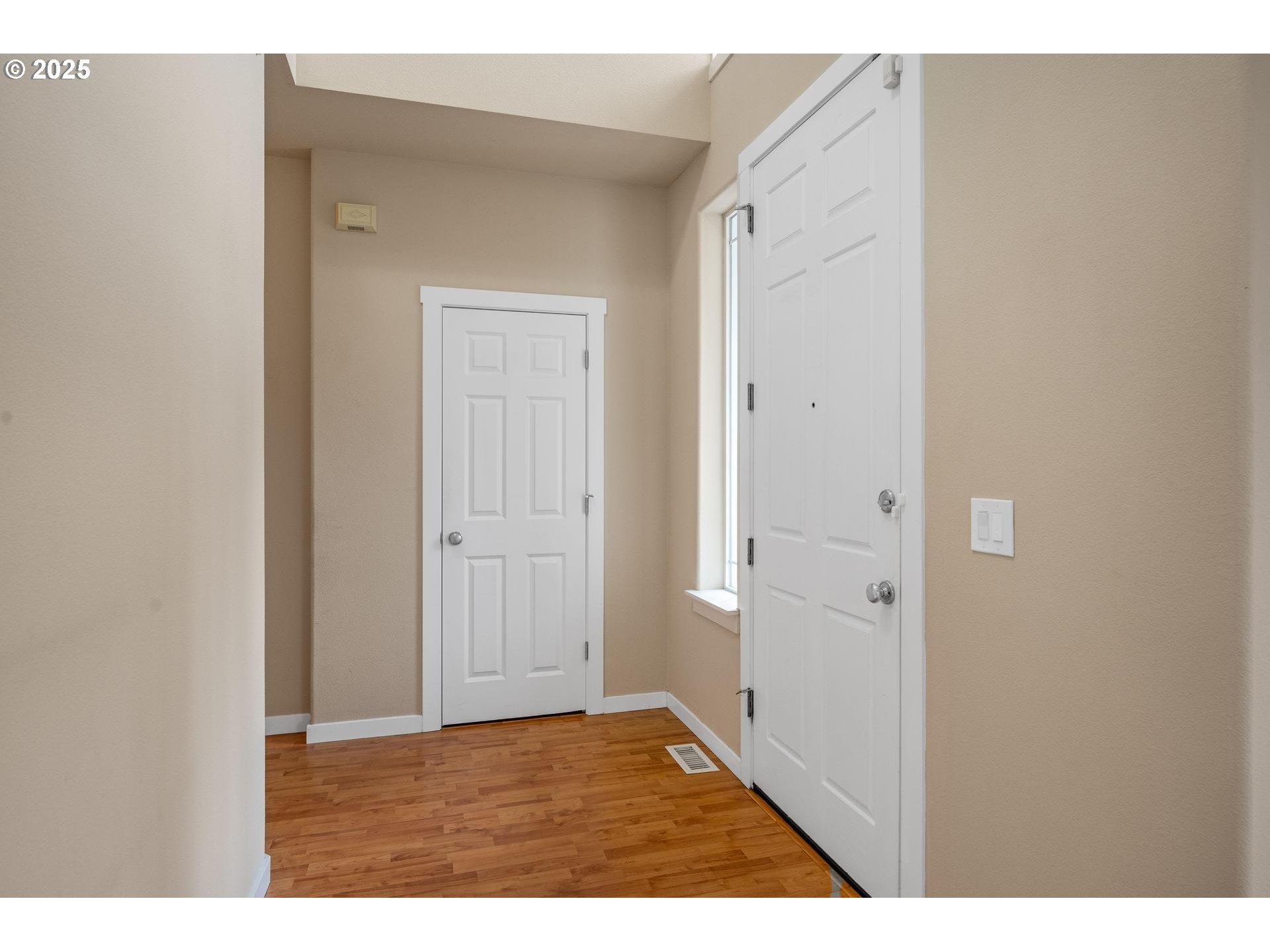 Portland, Oregon, 97225, United States, 3 Bedrooms Bedrooms, ,2 BathroomsBathrooms,Residential,For Sale,1995924