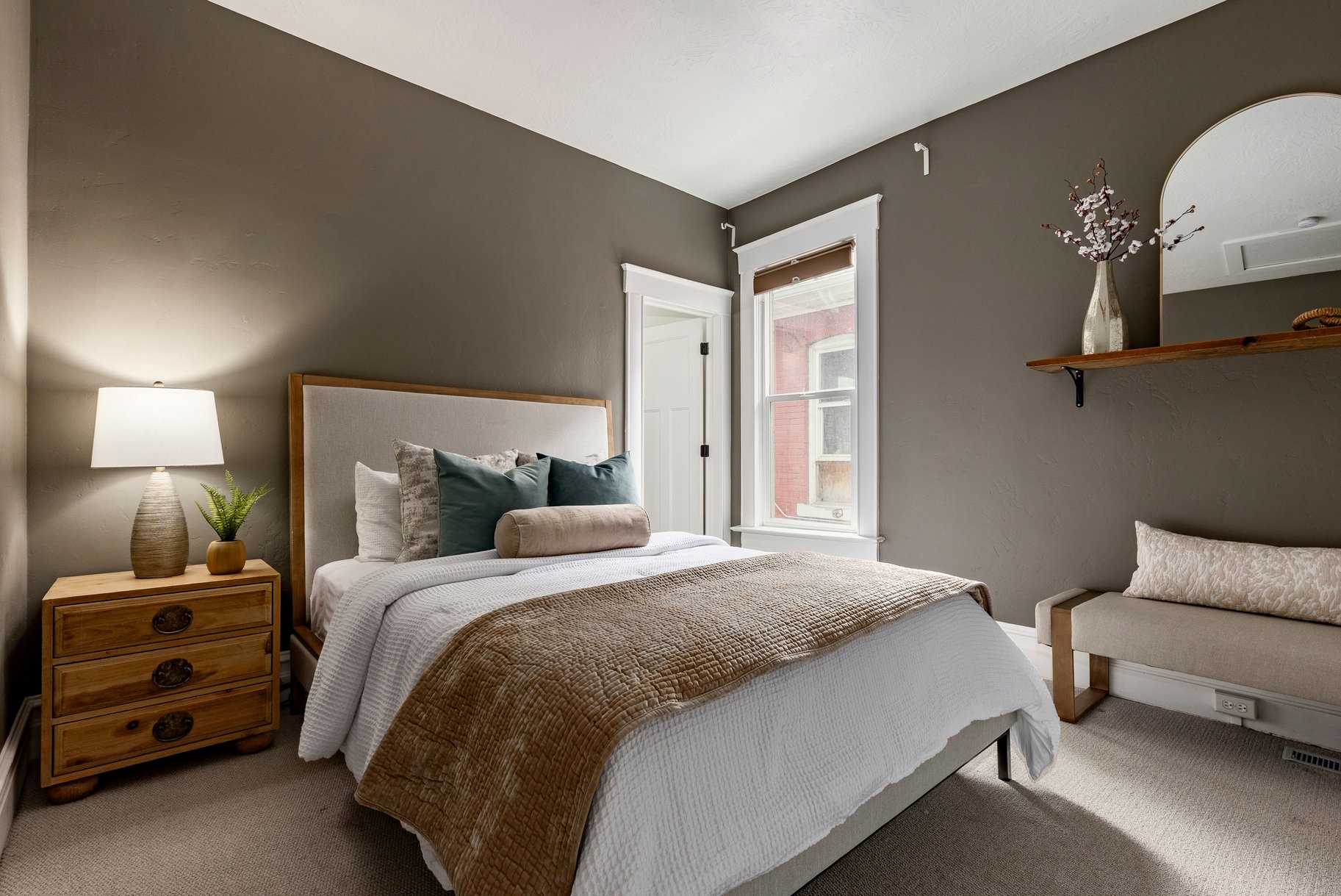  Central 9th Victorian & Accessory Dwelling Unit with Short- Term Rental Zoning - 物件實景