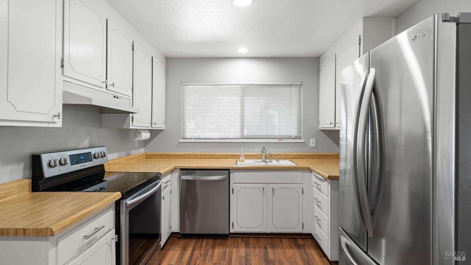 Suisun City, California, 94585, United States, 3 Bedrooms Bedrooms, ,2 BathroomsBathrooms,Residential,For Sale,1932599