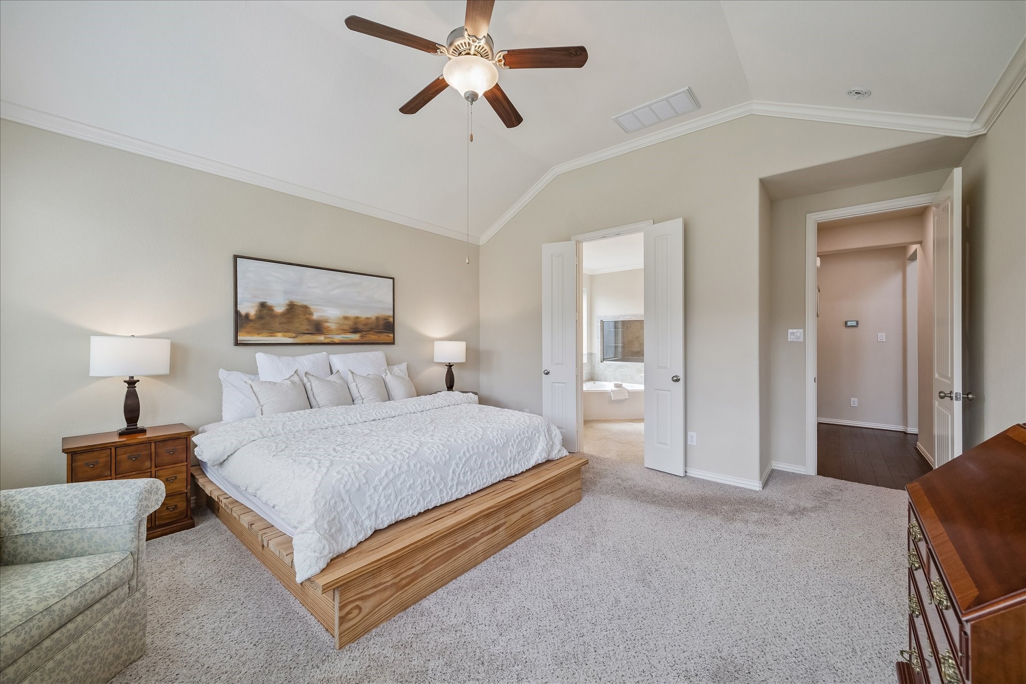  6228 Watford Drive - 物件實景