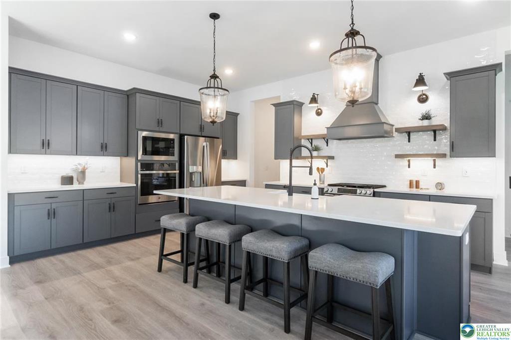 Bethlehem, Pennsylvania, 18017, United States, 6 Bedrooms Bedrooms, ,6 BathroomsBathrooms,Residential,For Sale,1975535