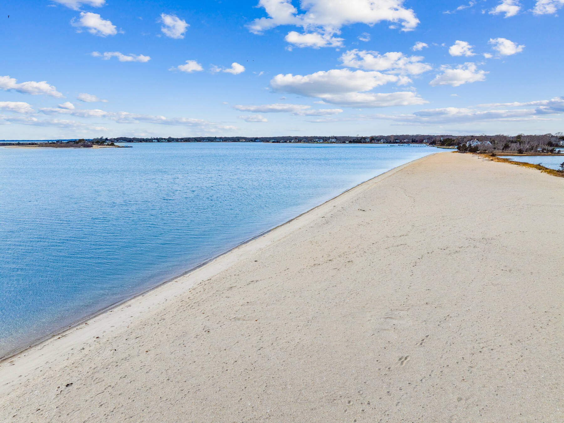  Live, Create, Escape. A Modernist 6 BR Coastal Compound - 物件實景