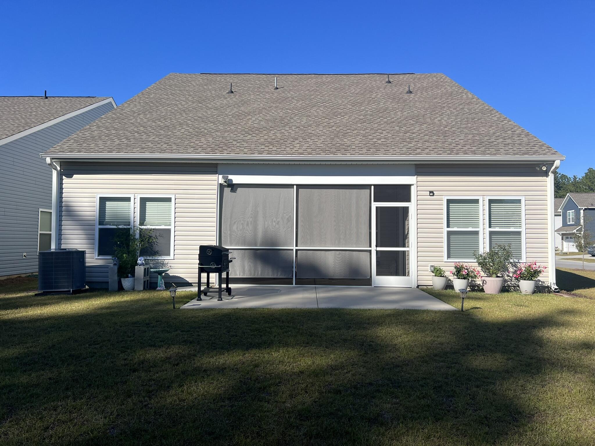 Summerville, South Carolina, 29486, United States, 4 Bedrooms Bedrooms, ,3 BathroomsBathrooms,Residential,For Sale,1882681