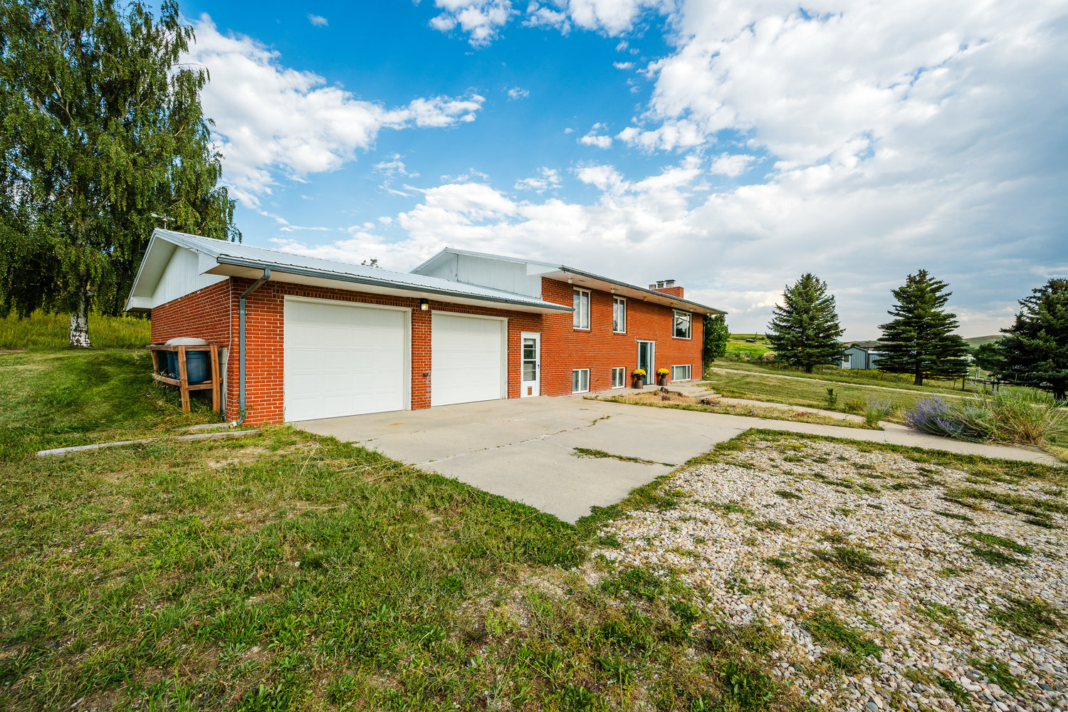 Sheridan, Wyoming, 82801, United States, 4 Bedrooms Bedrooms, ,3 BathroomsBathrooms,Residential,For Sale,1943373