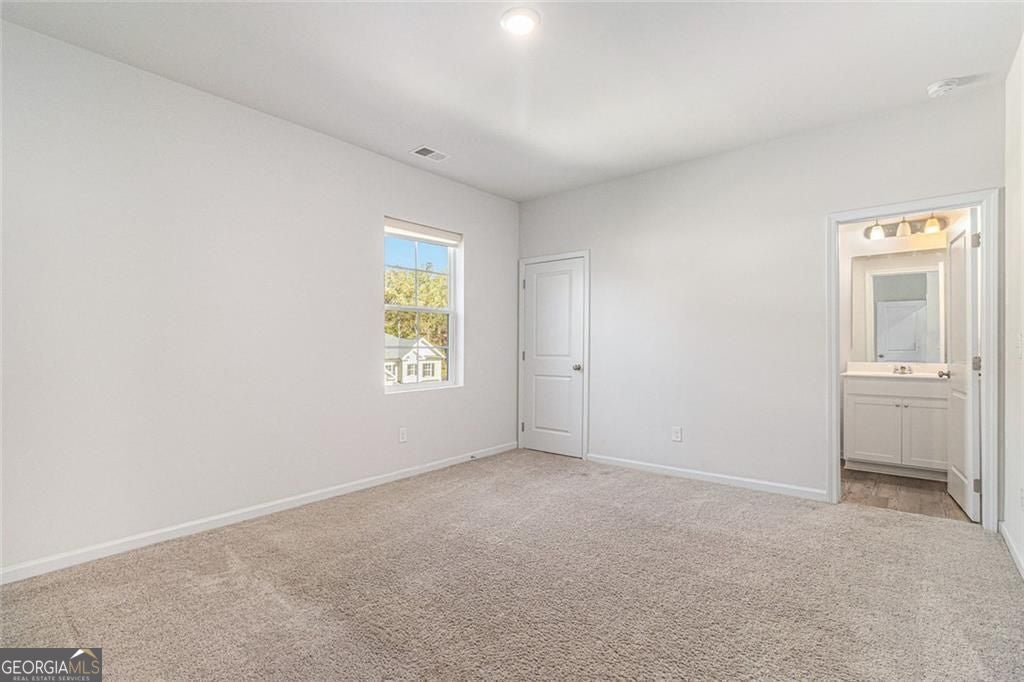 Dacula, Georgia, 30019, United States, 5 Bedrooms Bedrooms, ,4 BathroomsBathrooms,Residential,For Sale,1987186